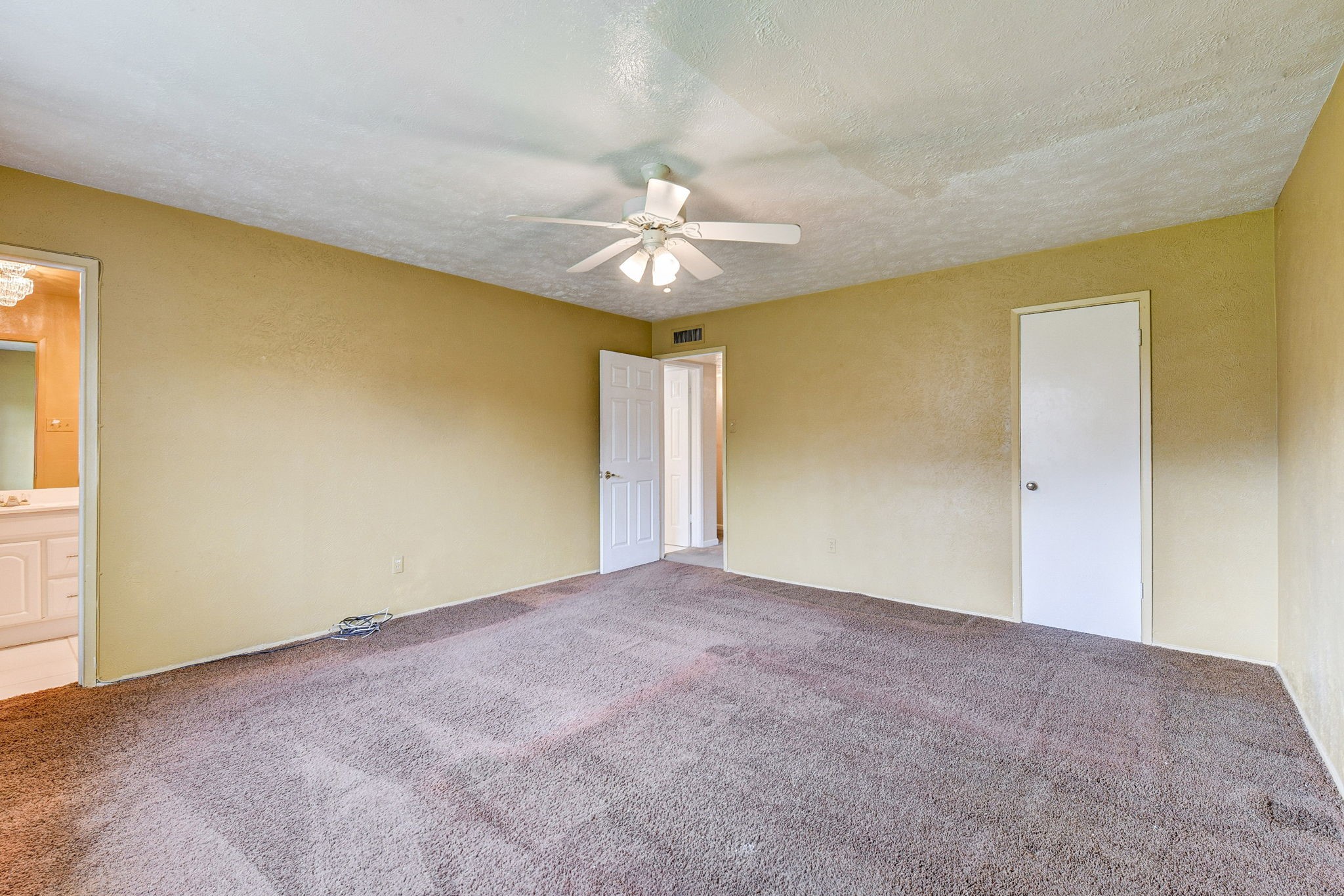 4919 Prairie Ridge Road Property Photo 23