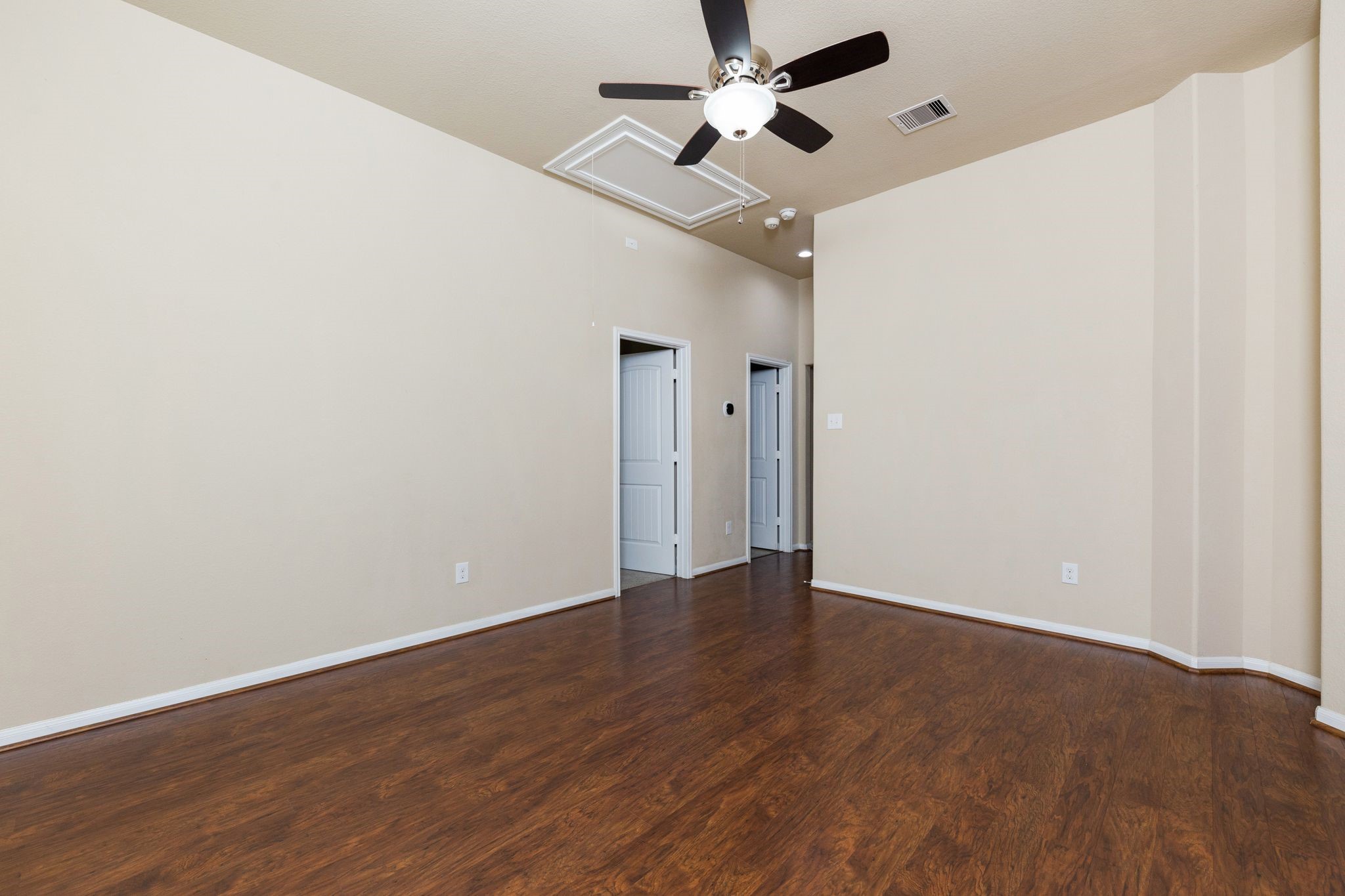 407 Iris Rose Ct Property Photo 19