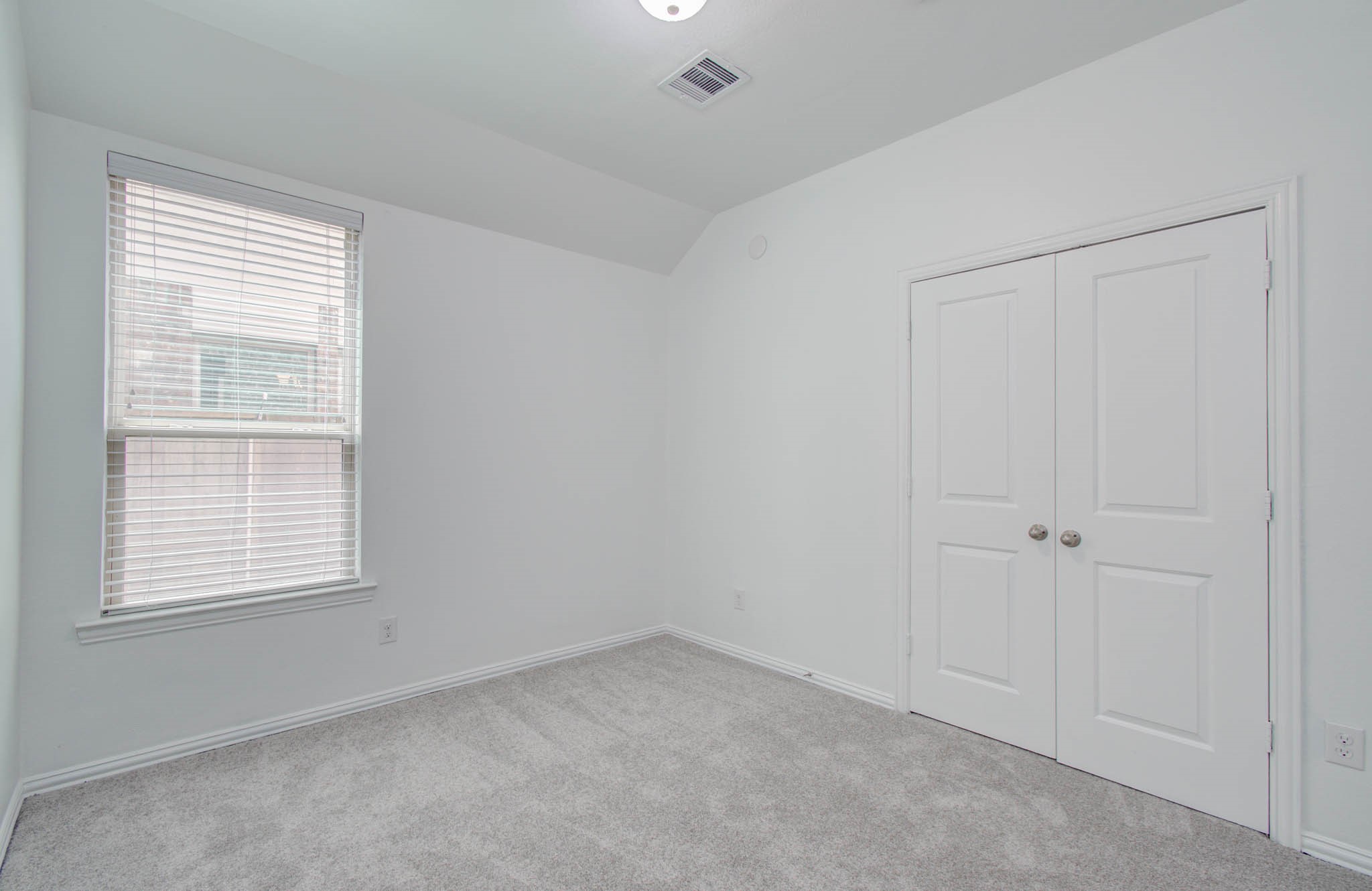 3730 Bach Street Property Photo 24