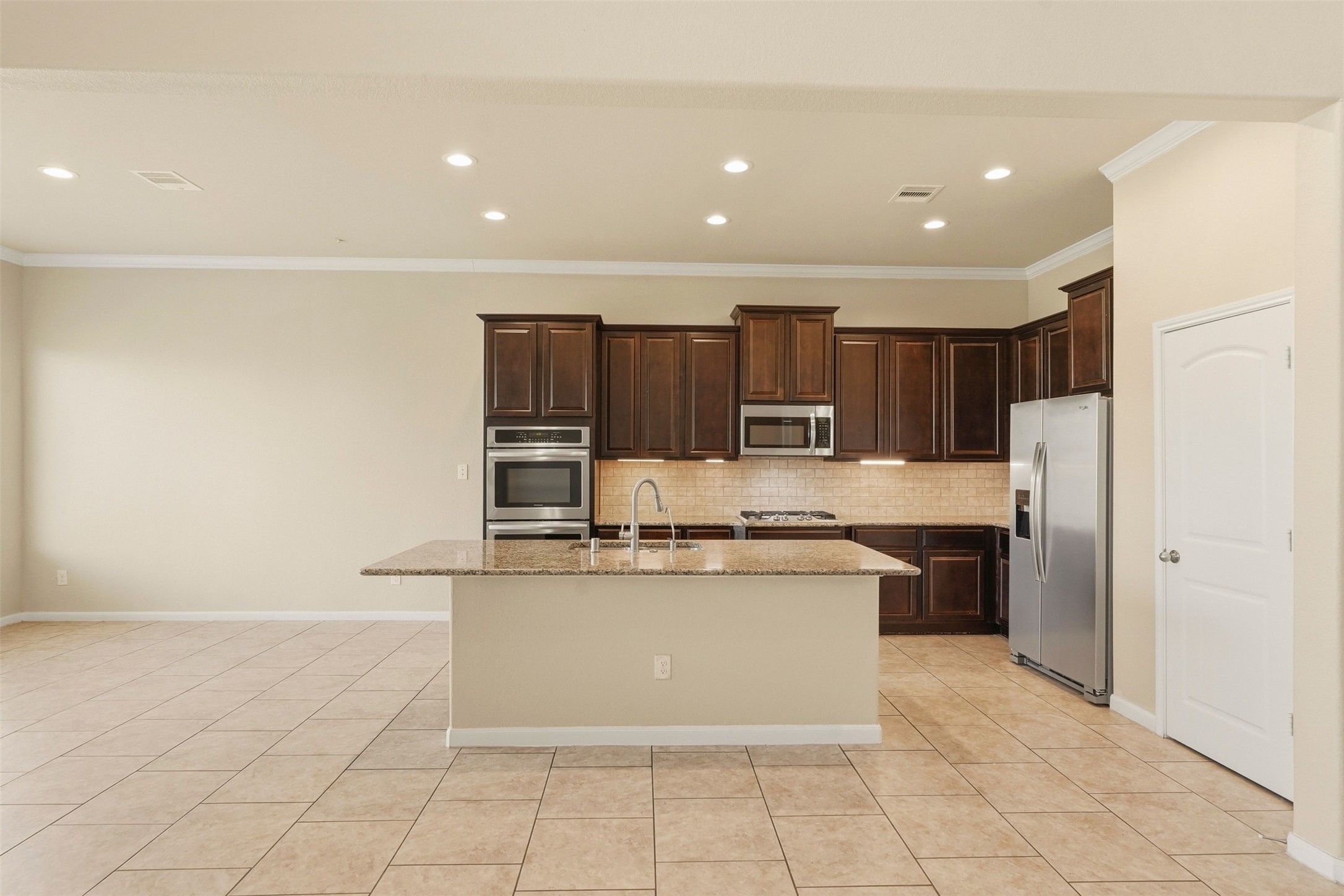 28902 Grand Teton Court Property Photo 24