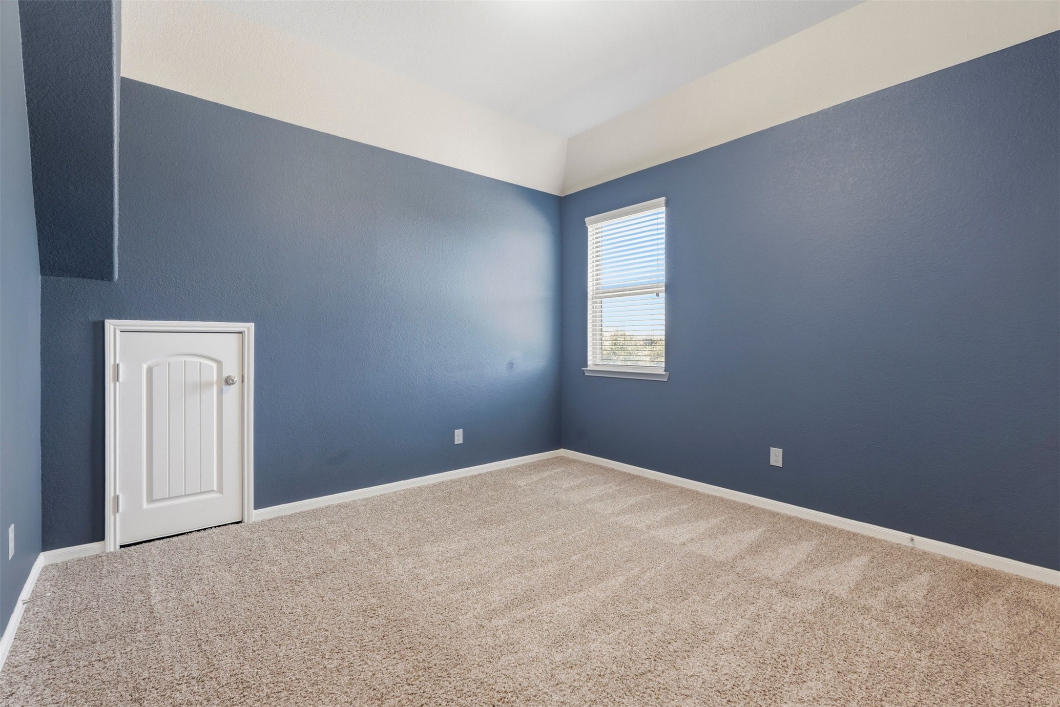 28902 Grand Teton Court Property Photo 37