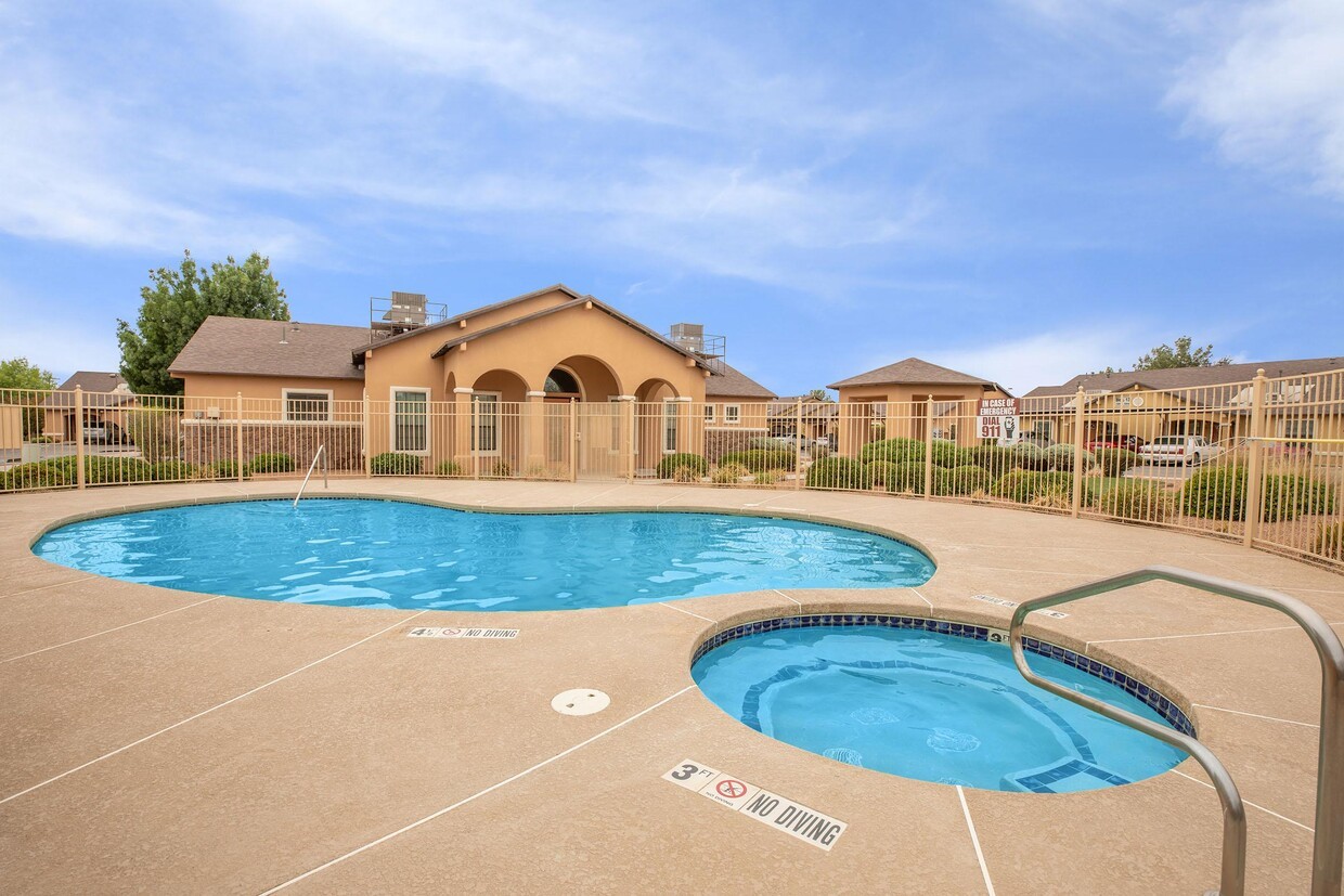 8410 Tigris Drive Property Photo 7