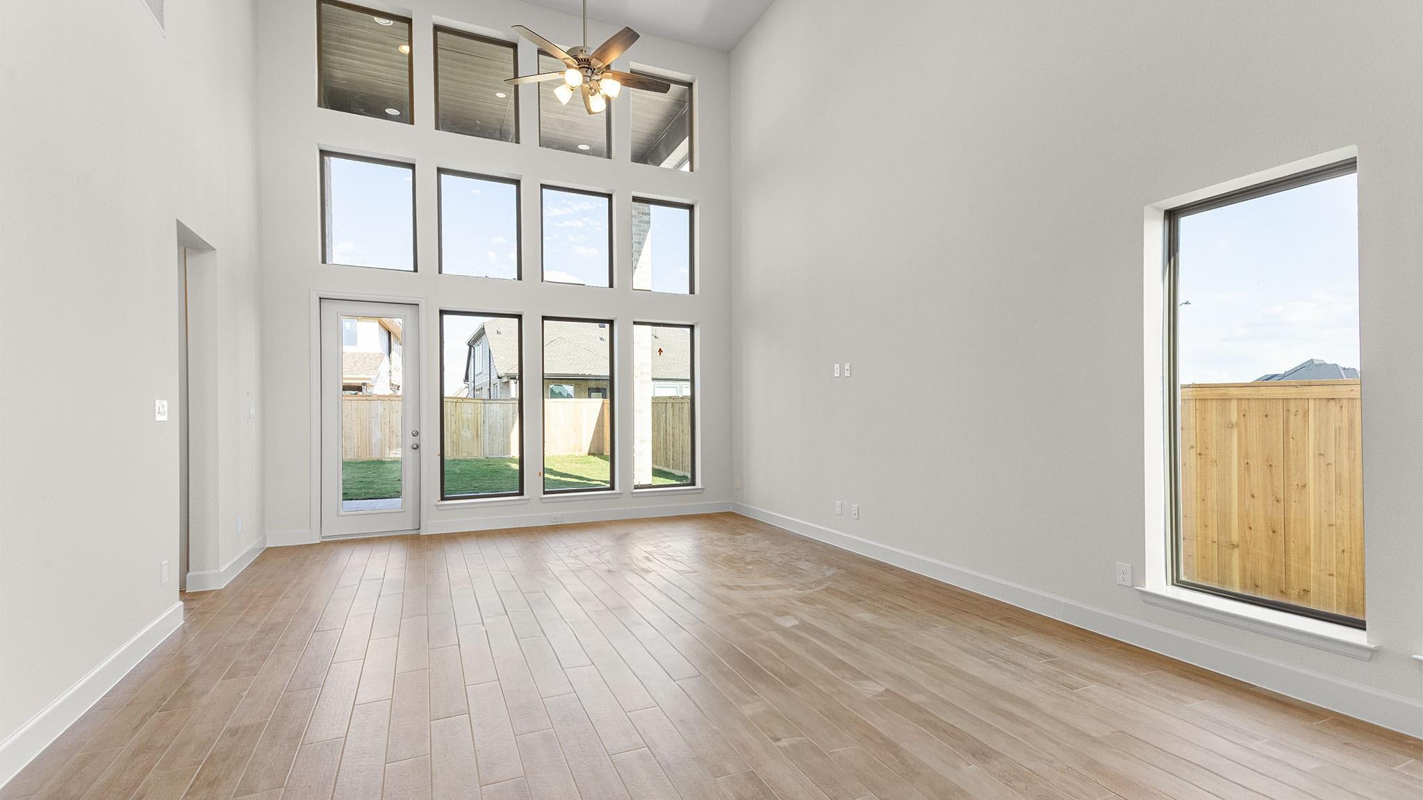 11218 Common Wingstem Road Property Photo 7