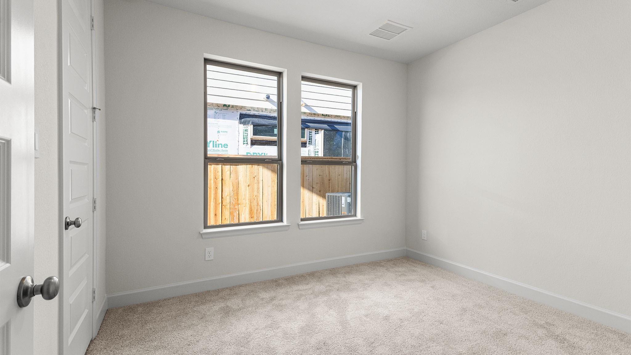 11218 Common Wingstem Road Property Photo 15