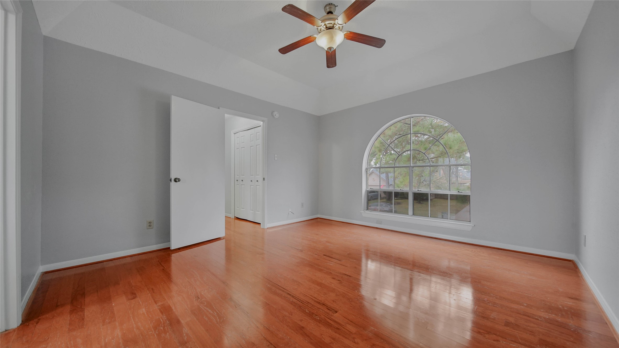 14515 Cypress Meadow Drive Property Photo 12