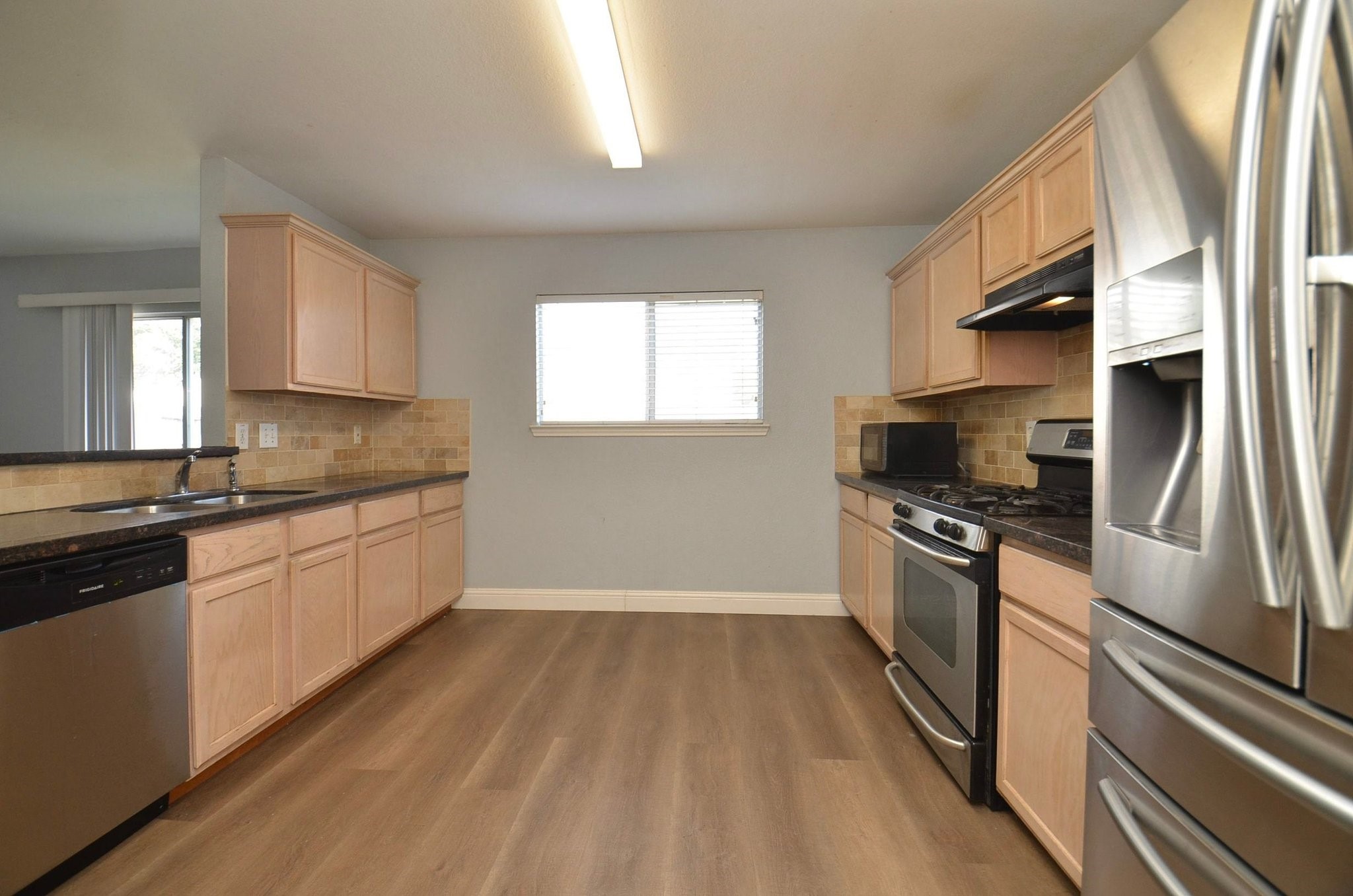 20822 Baronsledge Lane Property Photo 12