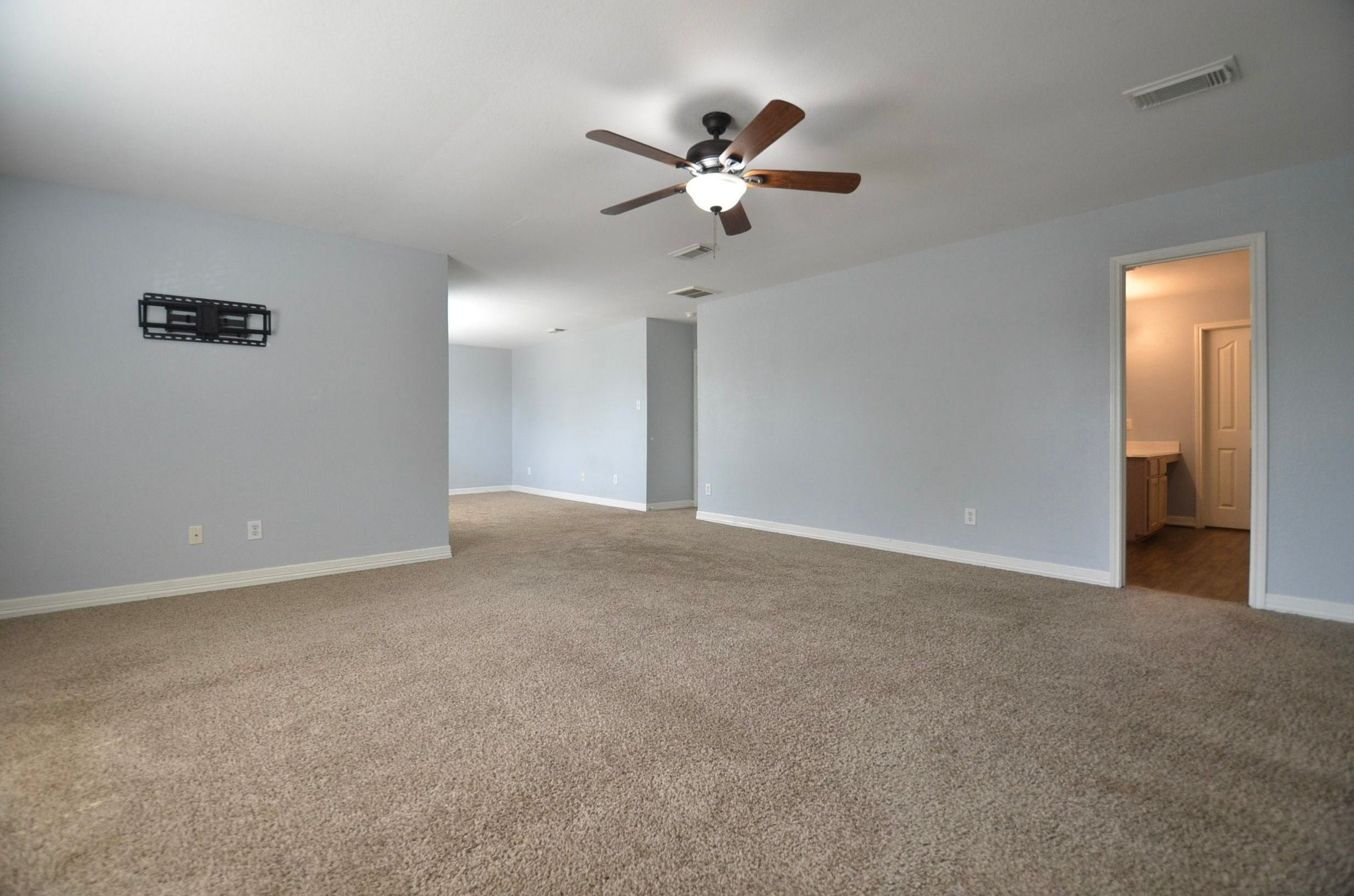 20822 Baronsledge Lane Property Photo 19