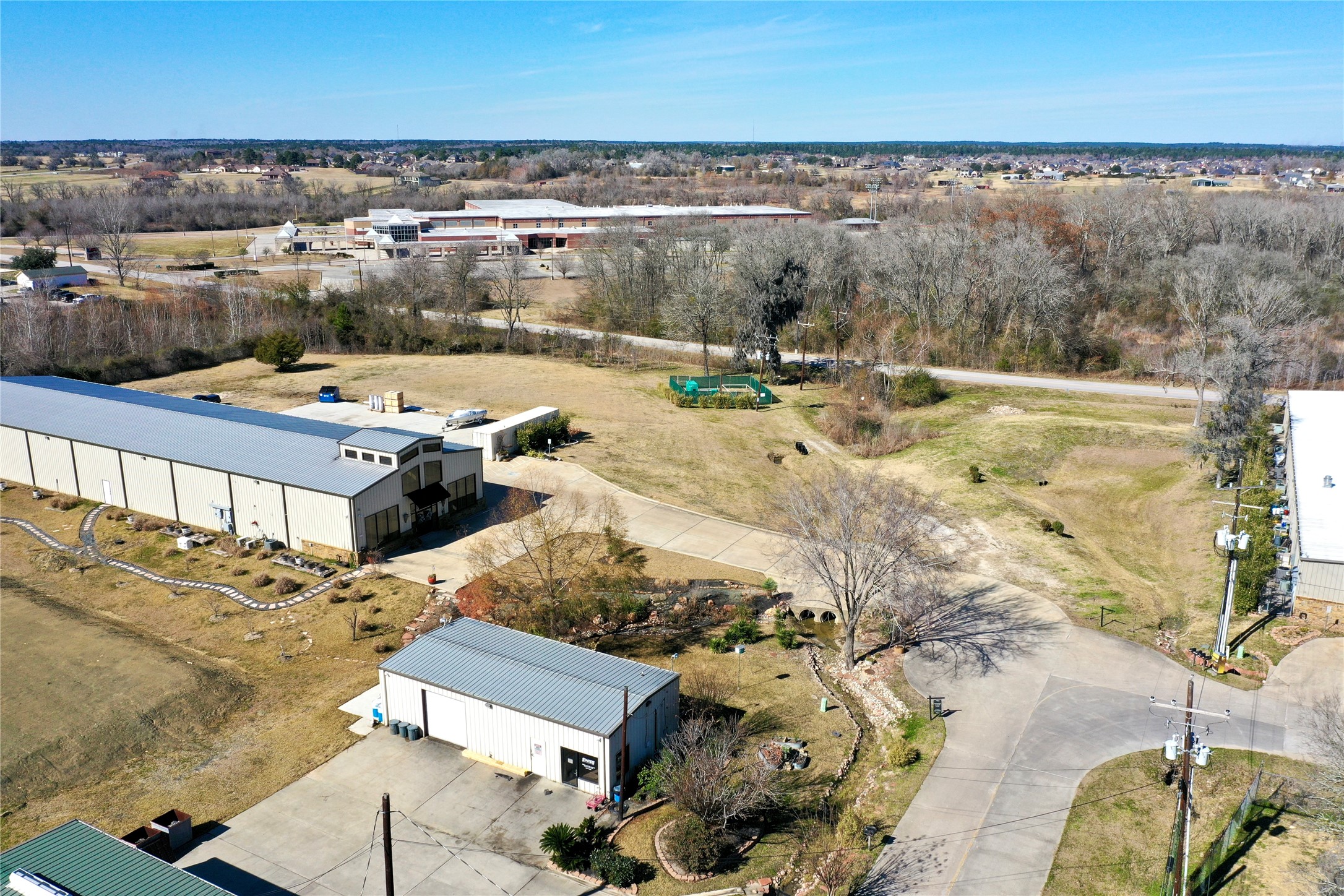 00 Commerce Row Property Photo 10