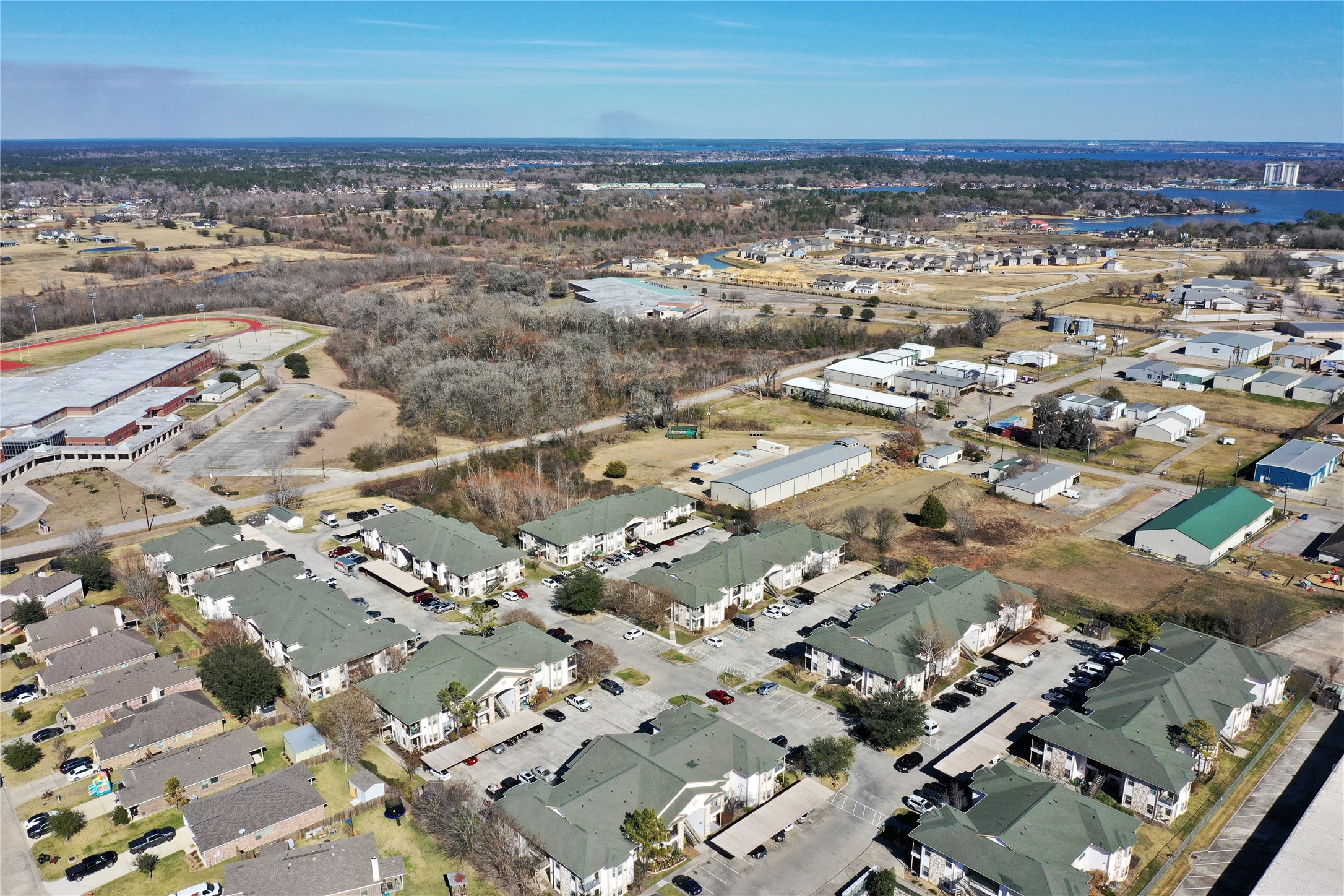 00 Commerce Row Property Photo 17