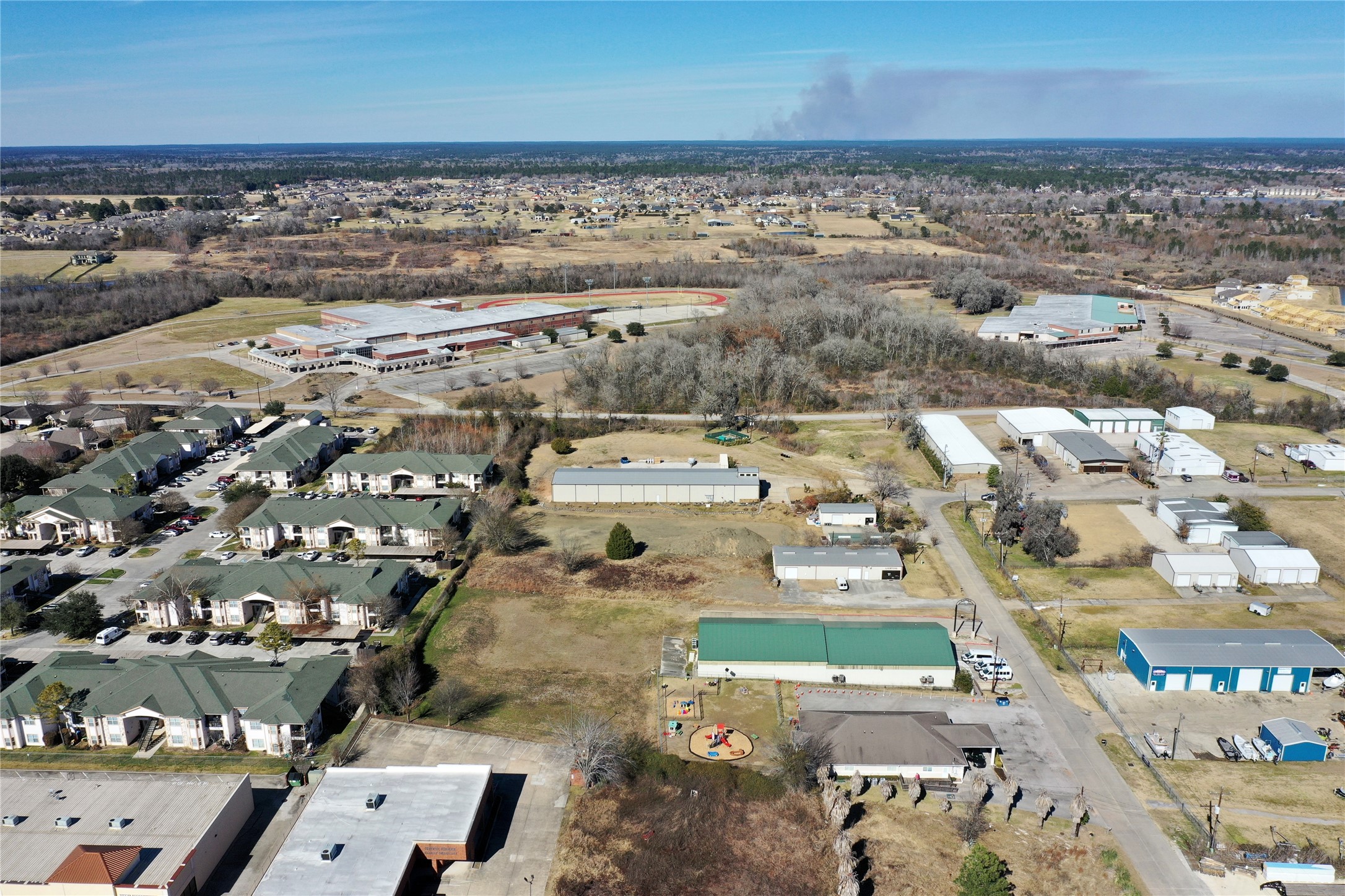 00 Commerce Row Property Photo 18