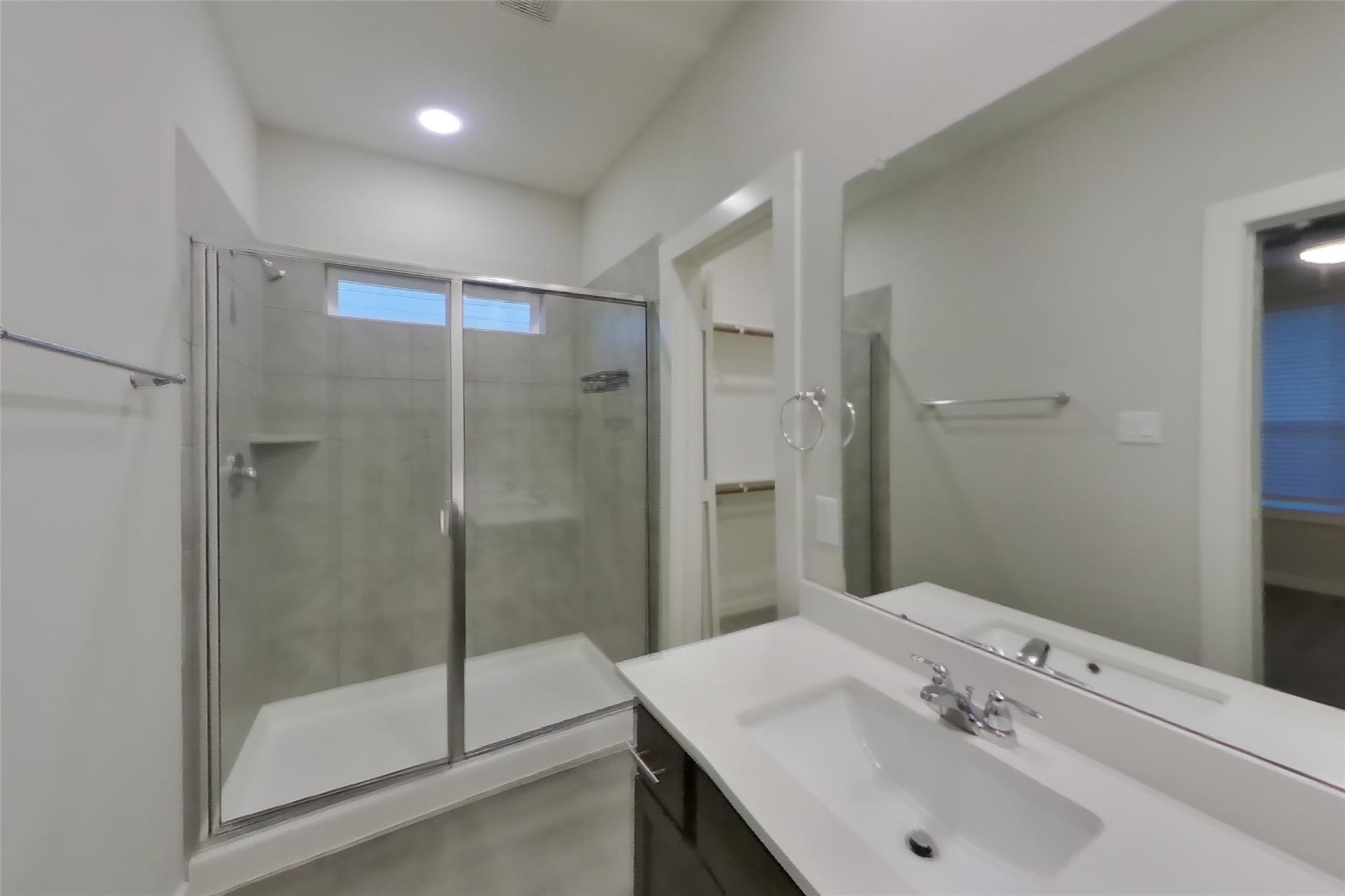 23607 Gibson Forest Drive Property Photo 9