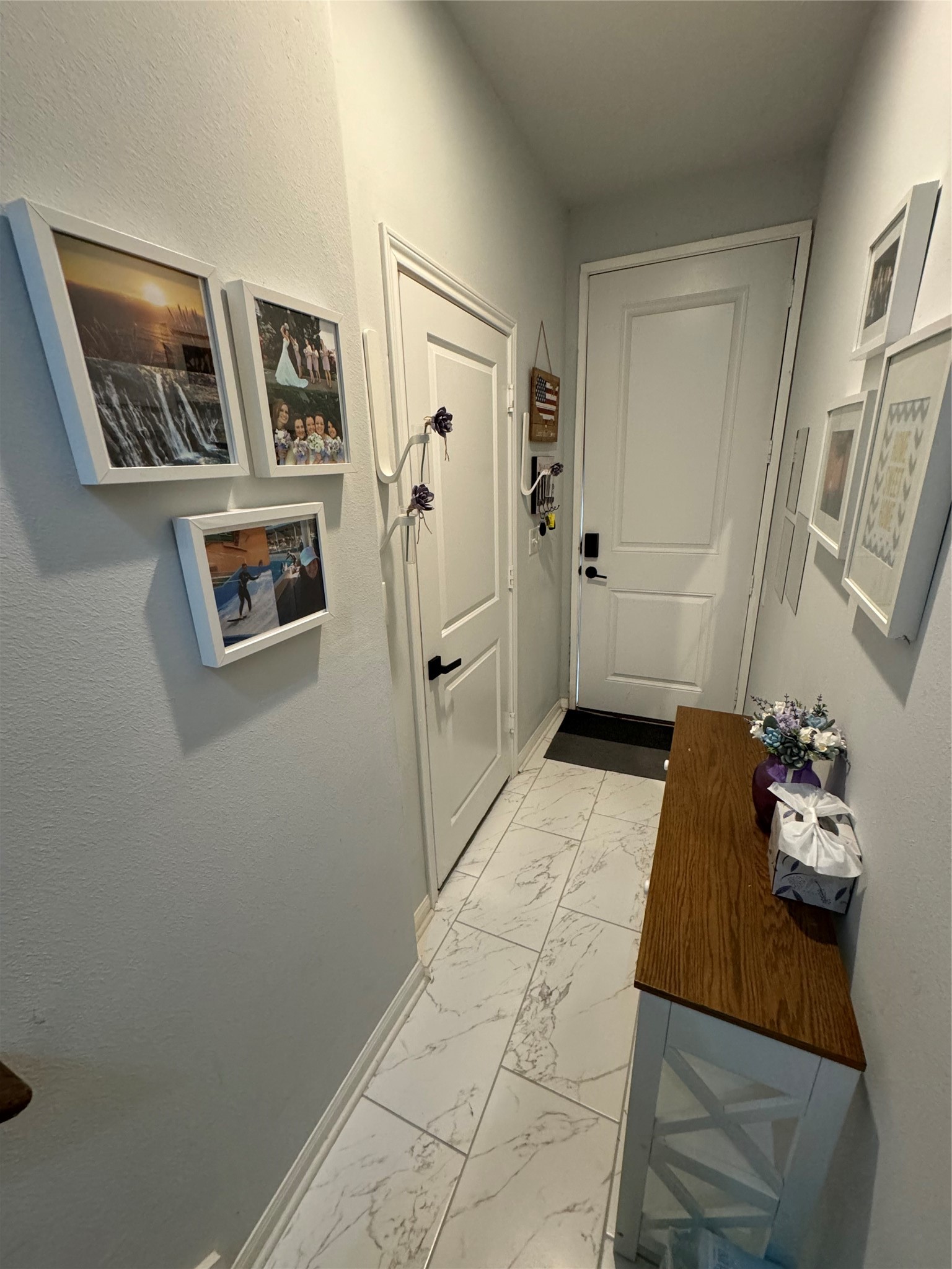 18843 Elegance Avenue Property Photo 4