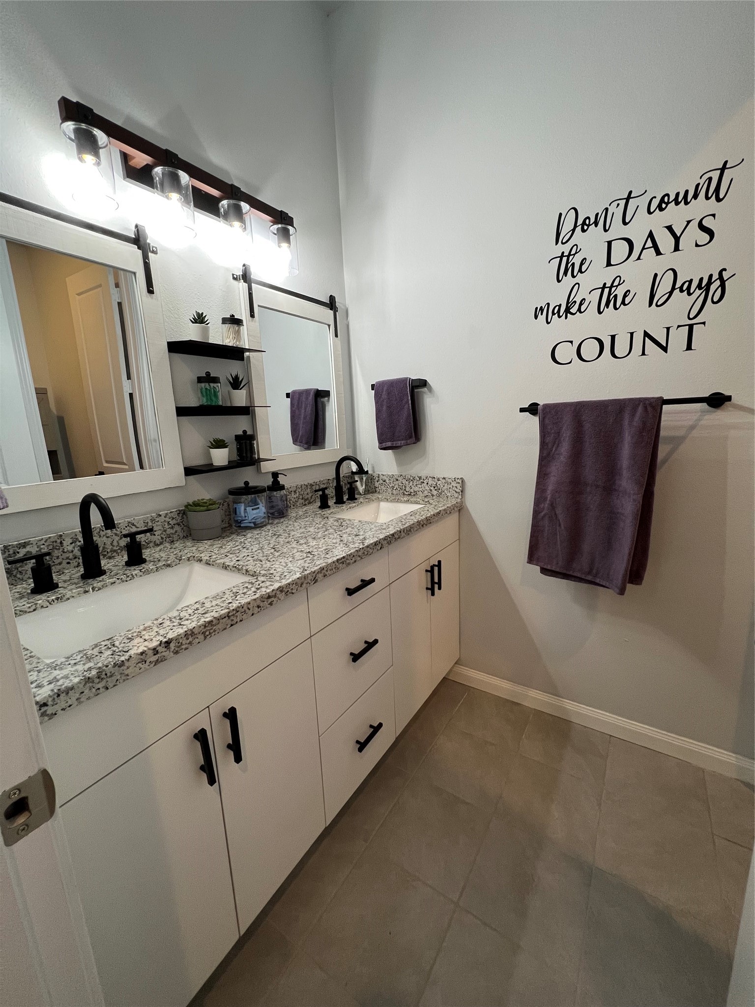 18843 Elegance Avenue Property Photo 15