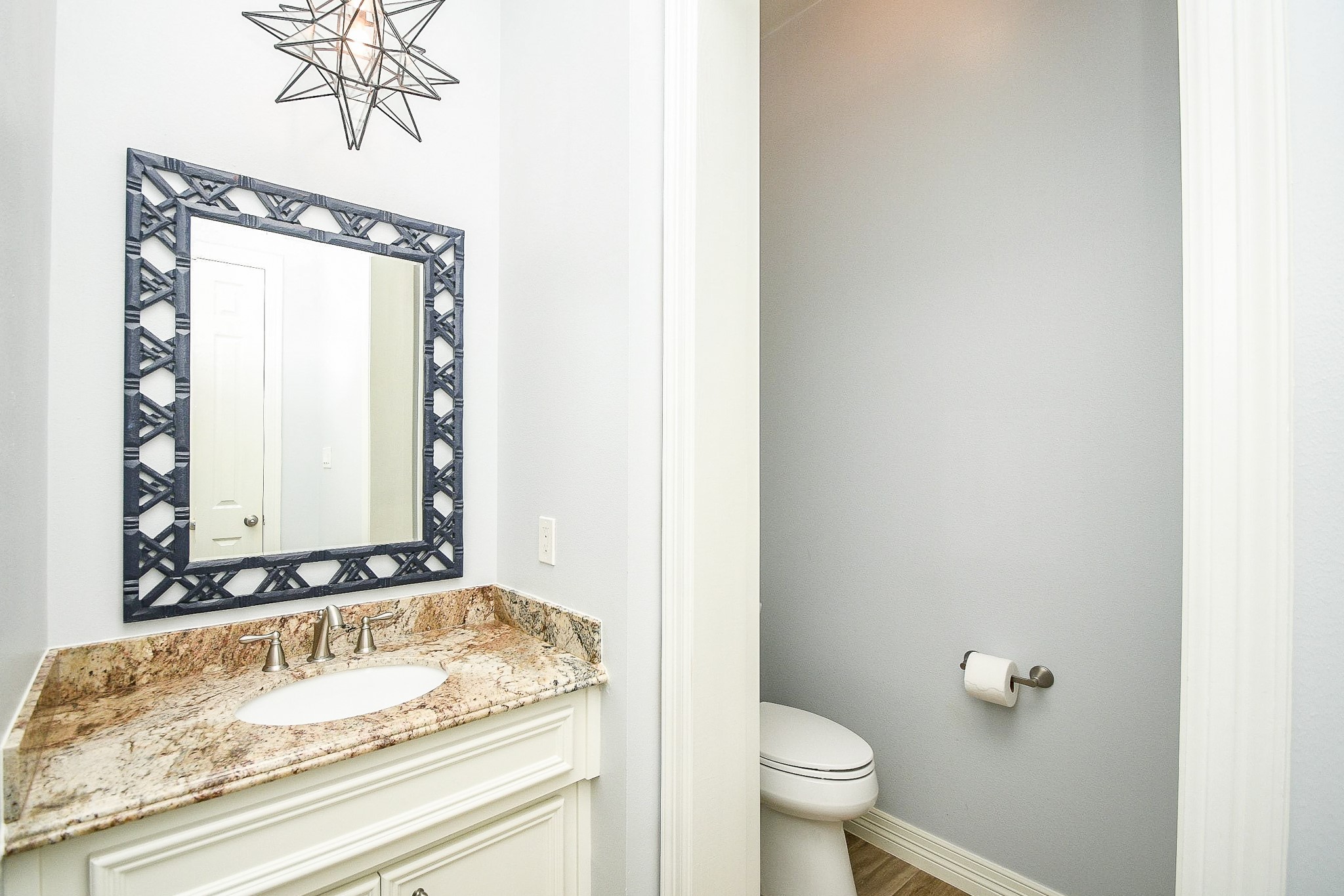 2303 Legend Woods Court Property Photo 41