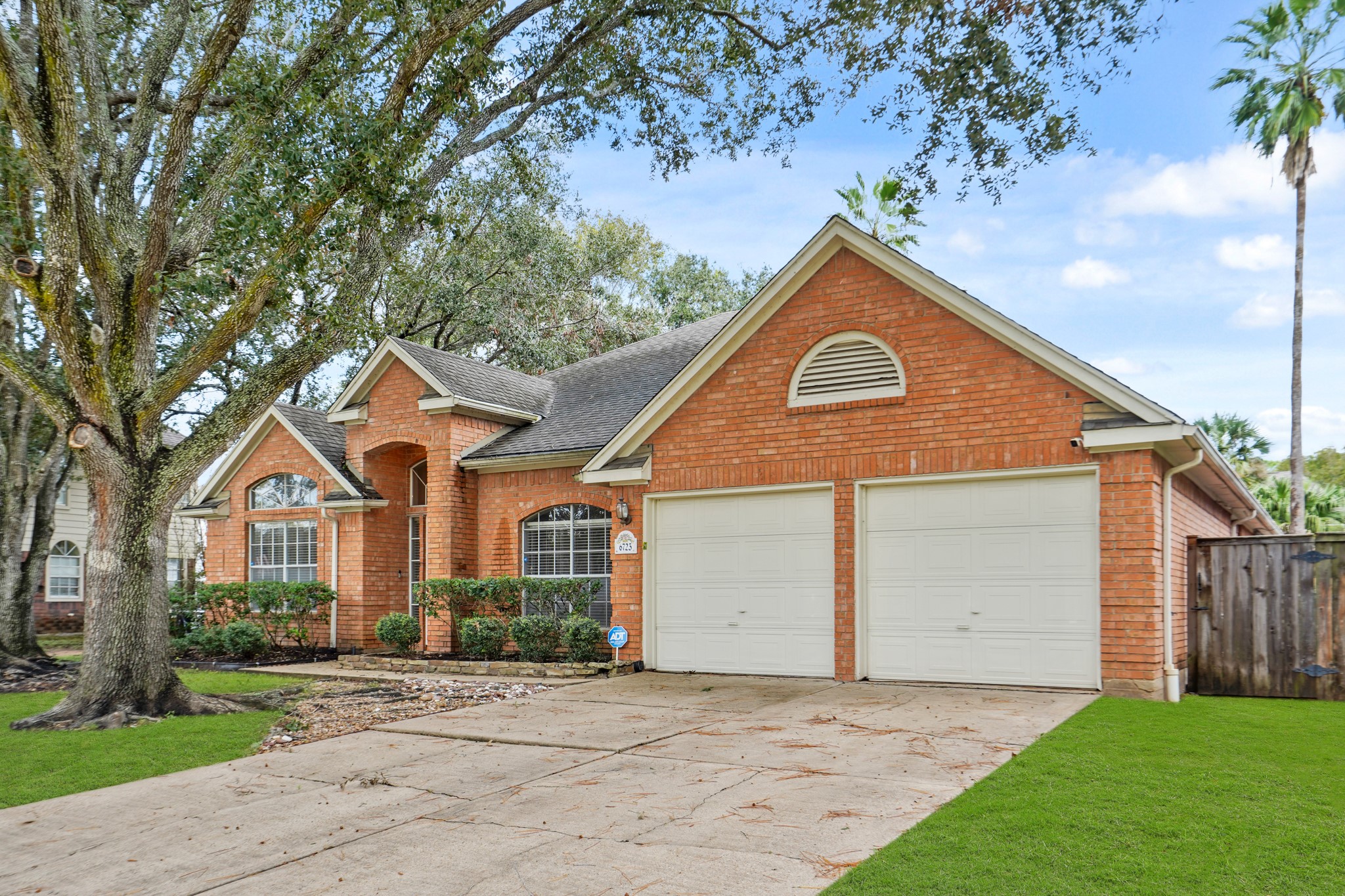 6723 Flowermound Drive Property Photo 1