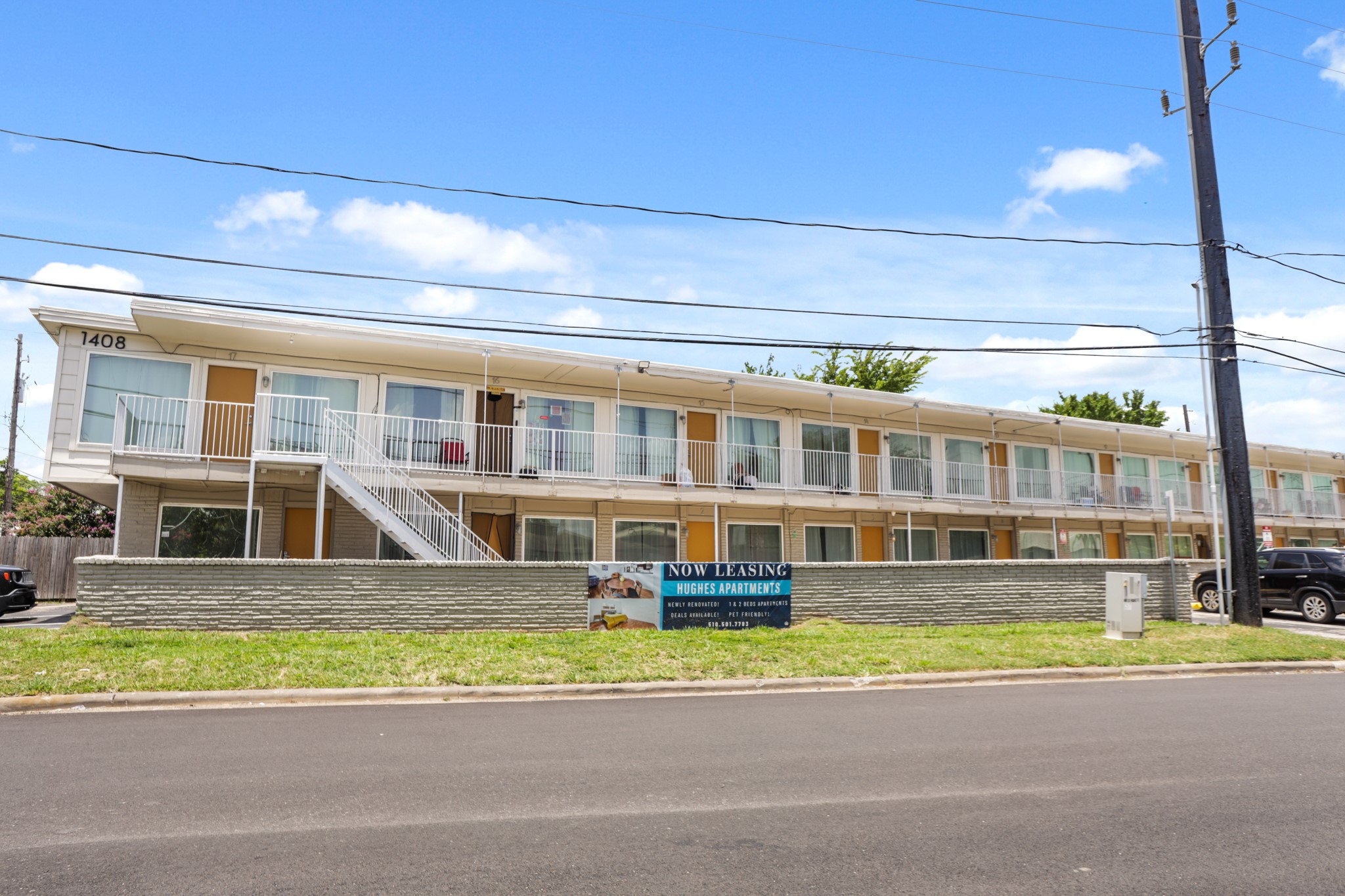 1408 Hughes Street 11 Property Photo 2