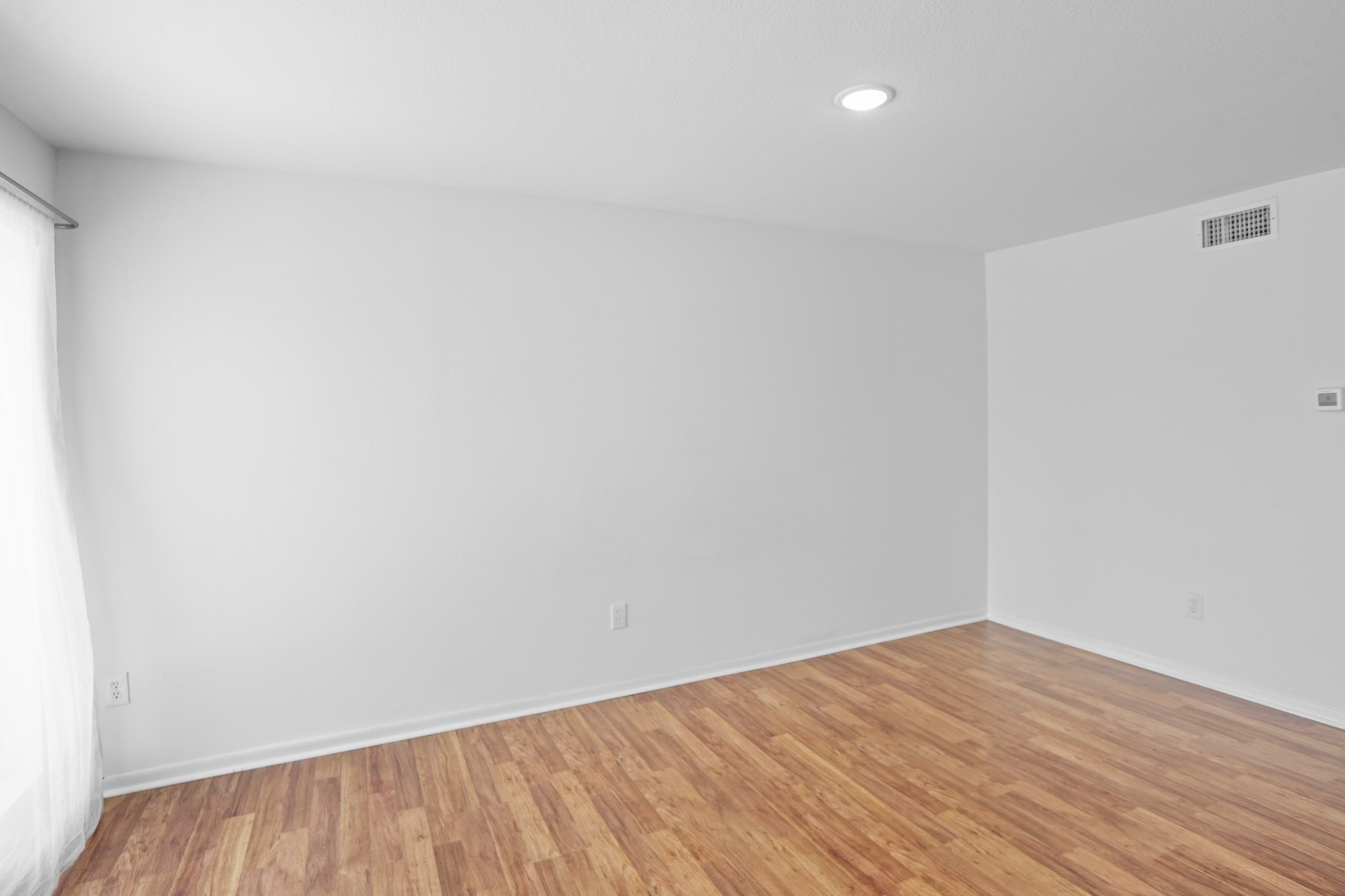 1408 Hughes Street 11 Property Photo 18