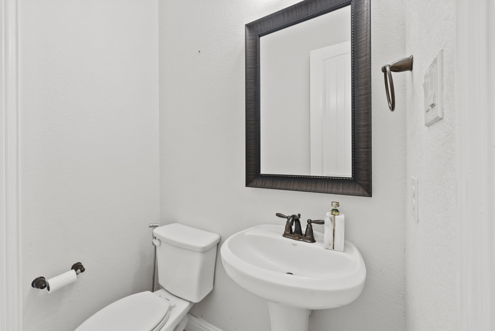 26111 Tintagel Lane Property Photo 22