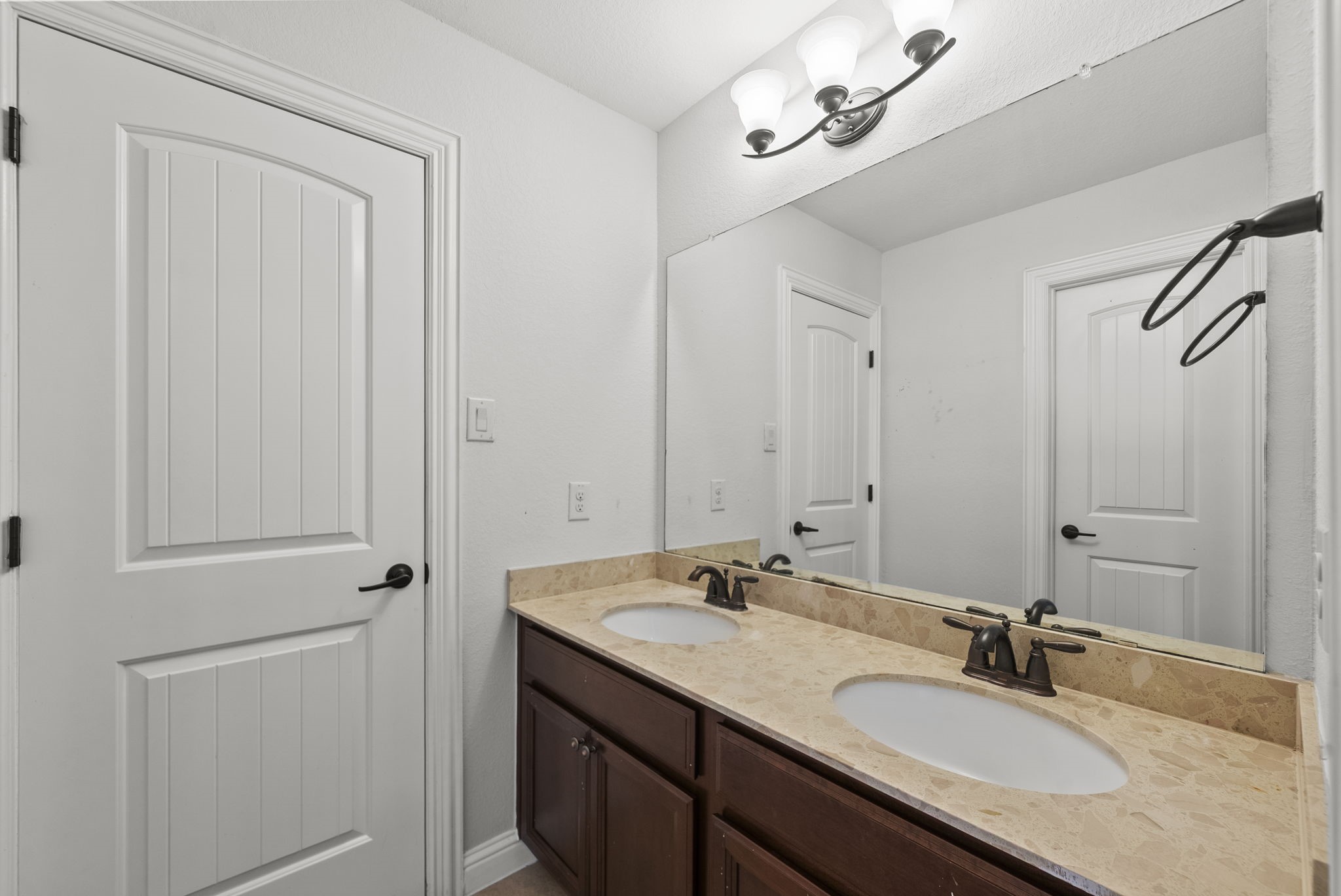 26111 Tintagel Lane Property Photo 35