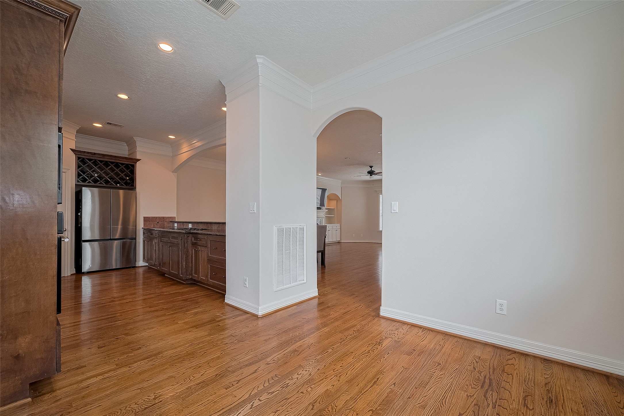 1419 Thompson Street Property Photo 14