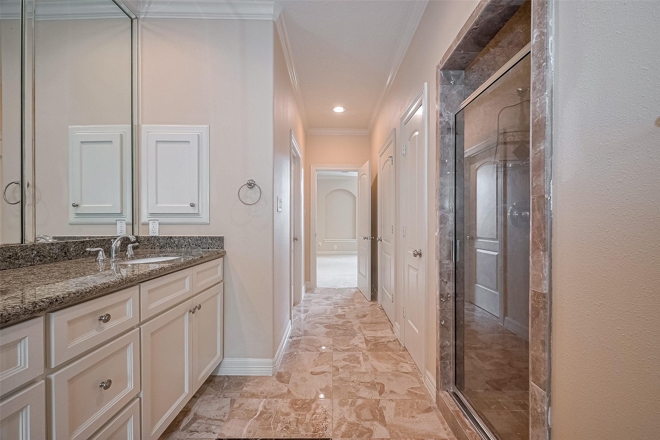 1419 Thompson Street Property Photo 41