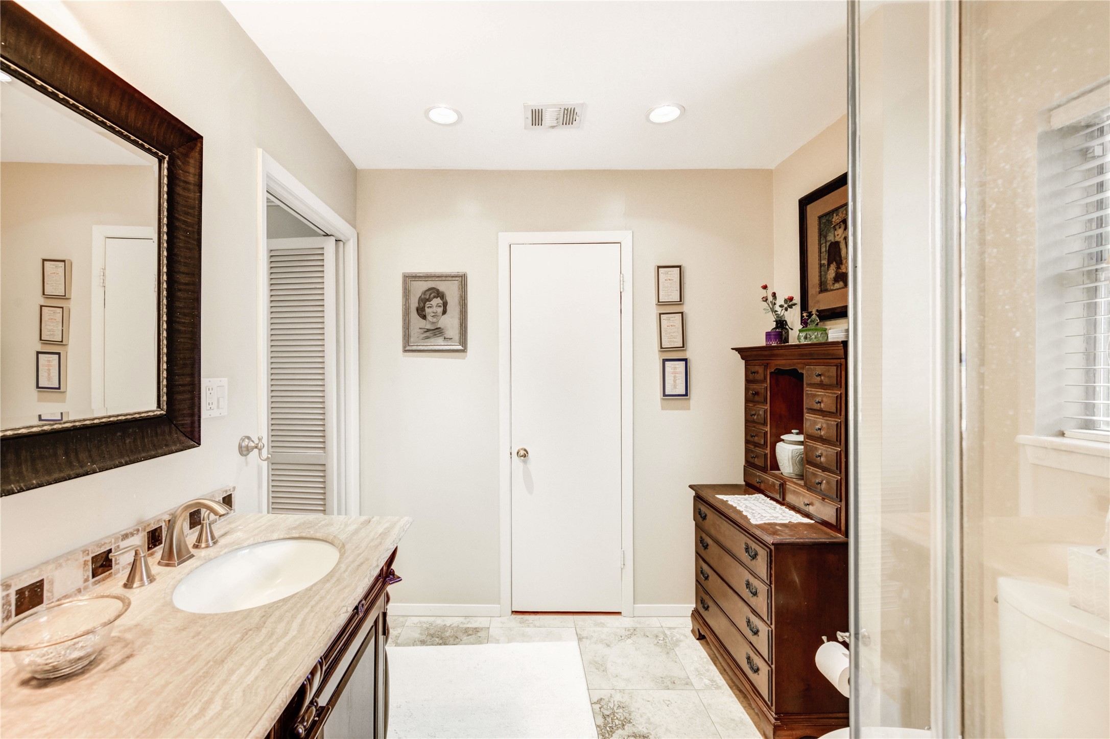 2602 Briarbrook Drive Property Photo 15
