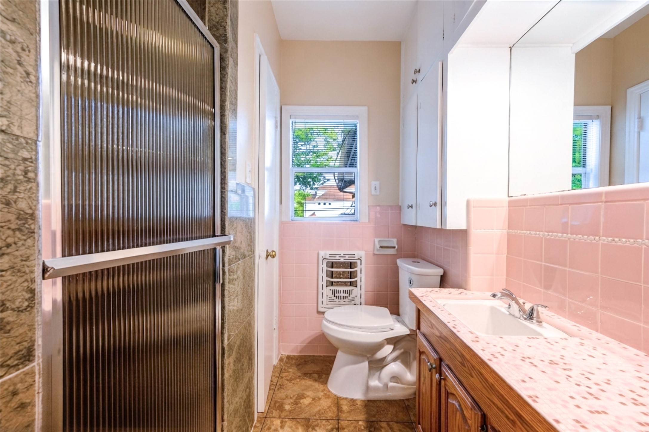 1932 W Bell Street Property Photo 17