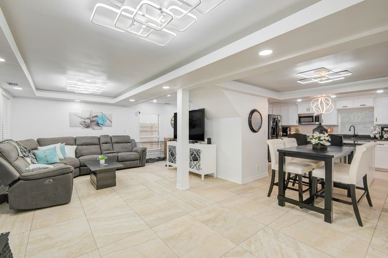 1256 2nd Street Property Photo 7