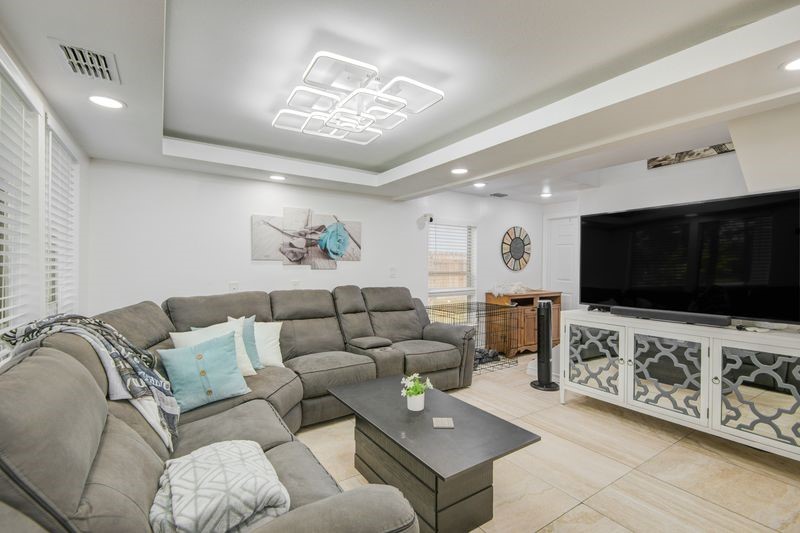 1256 2nd Street Property Photo 8