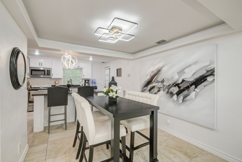 1256 2nd Street Property Photo 9