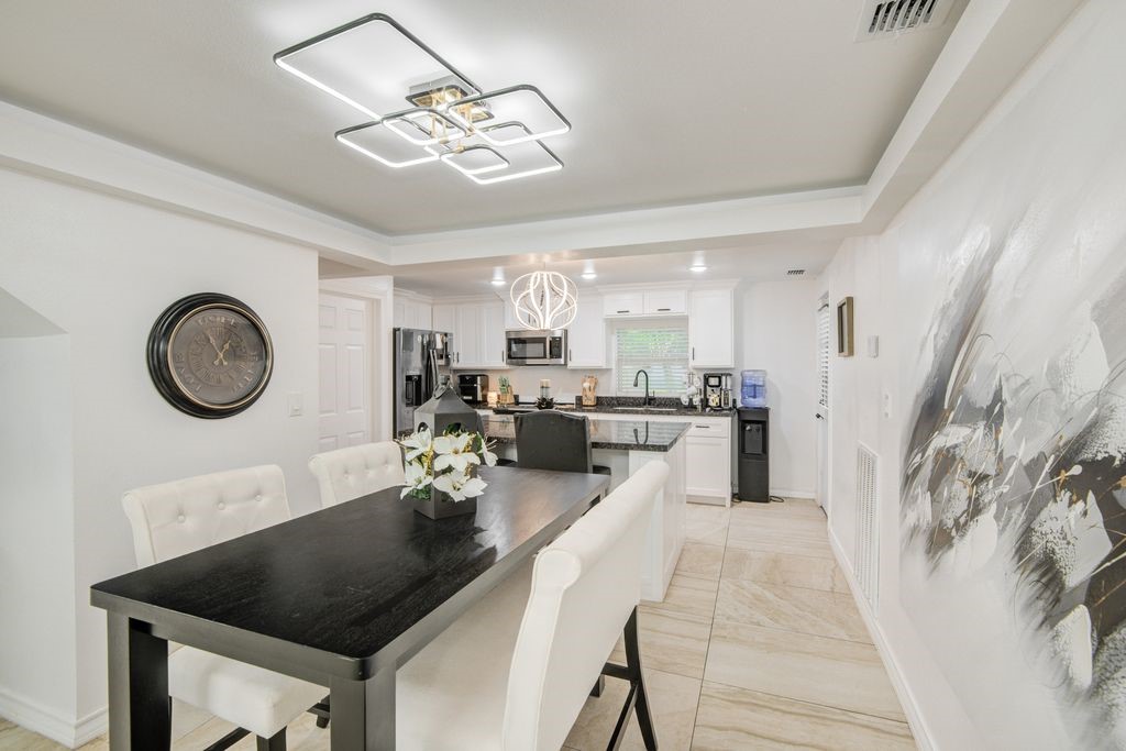 1256 2nd Street Property Photo 10