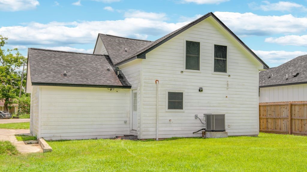 1256 2nd Street Property Photo 41