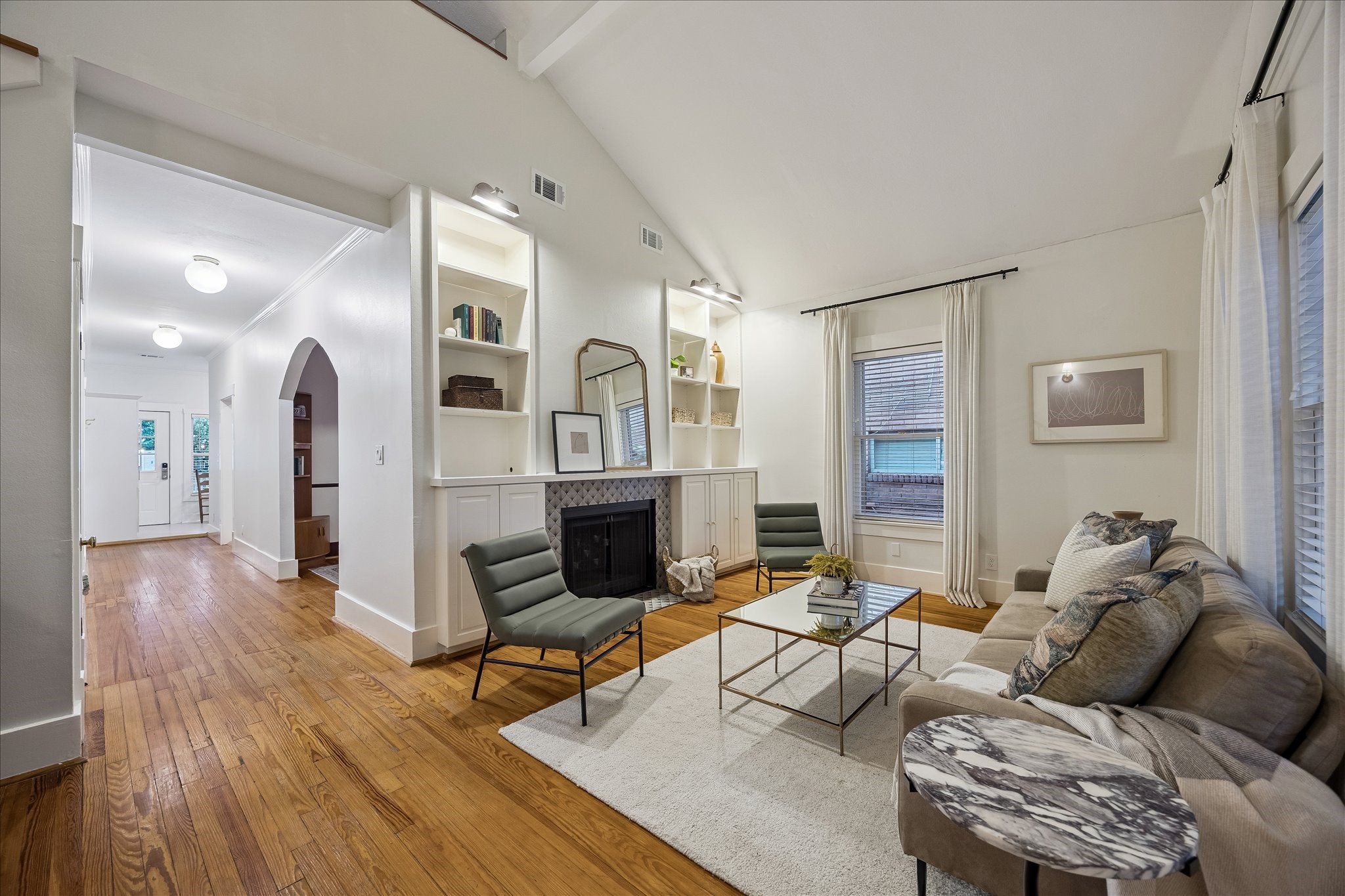 1635 Harvard Street Property Photo 9