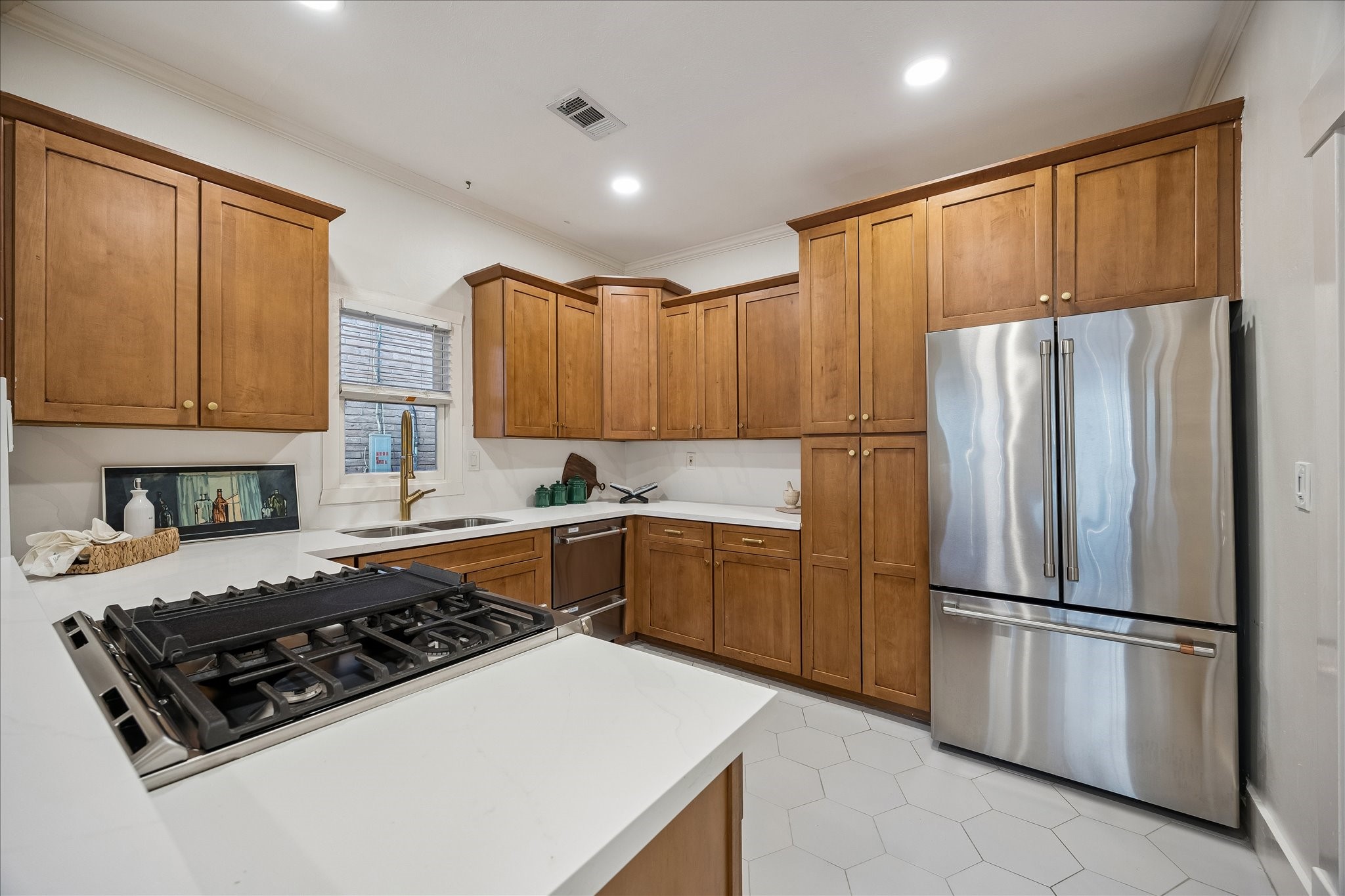 1635 Harvard Street Property Photo 14