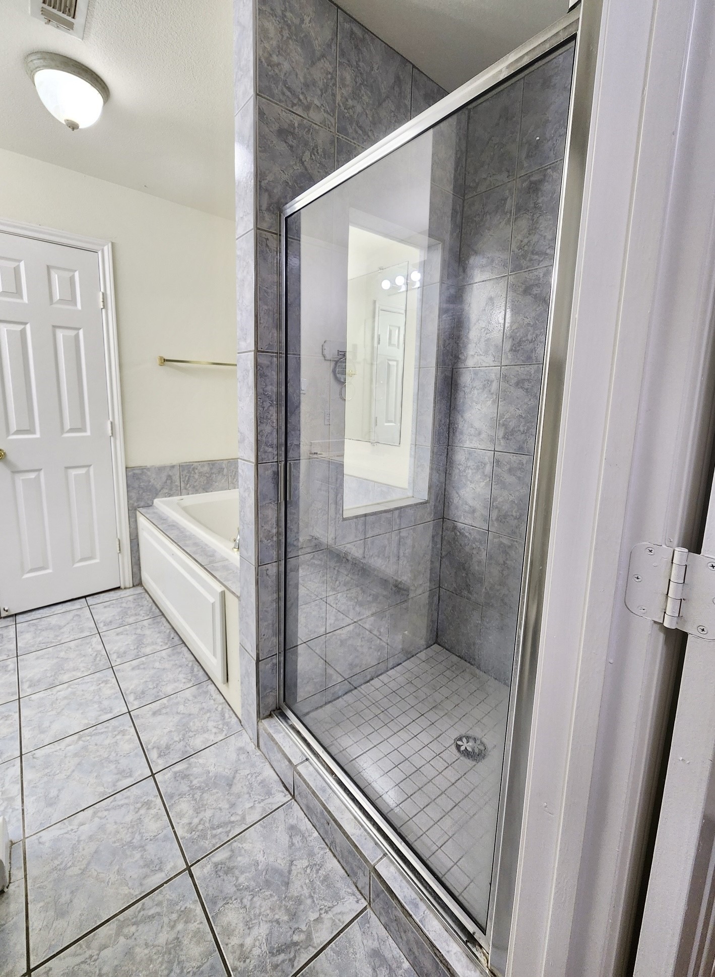 11899 Algonquin Drive 5 Property Photo 7