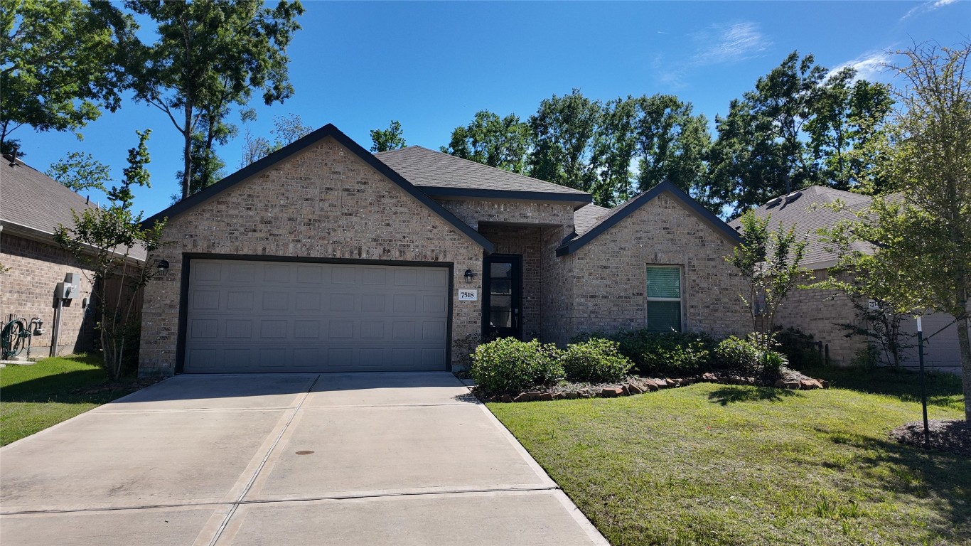 7518 Angels Landing Ln Property Photo 3