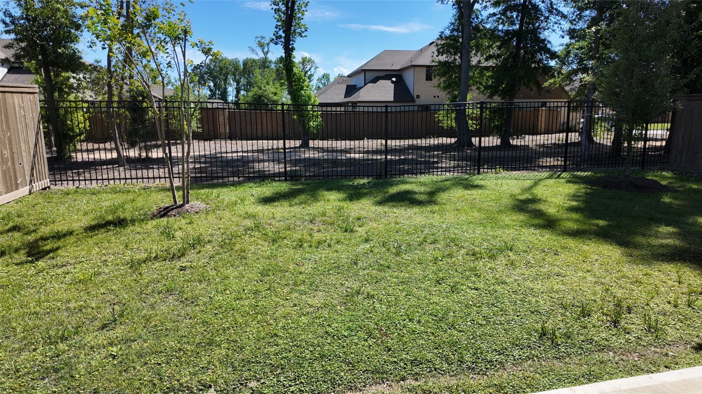 7518 Angels Landing Ln Property Photo 23