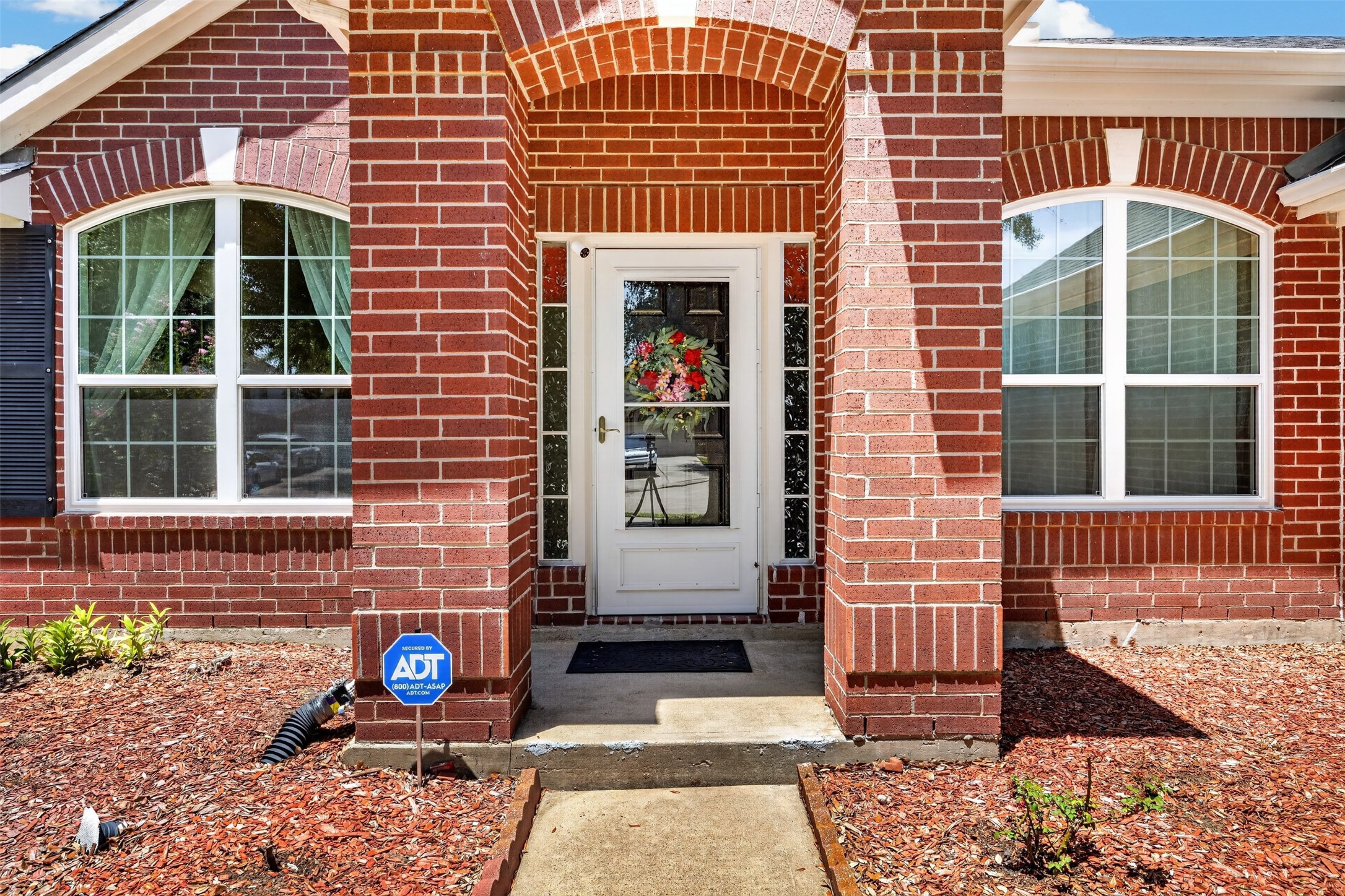 14810 Stocklin Court Property Photo 6