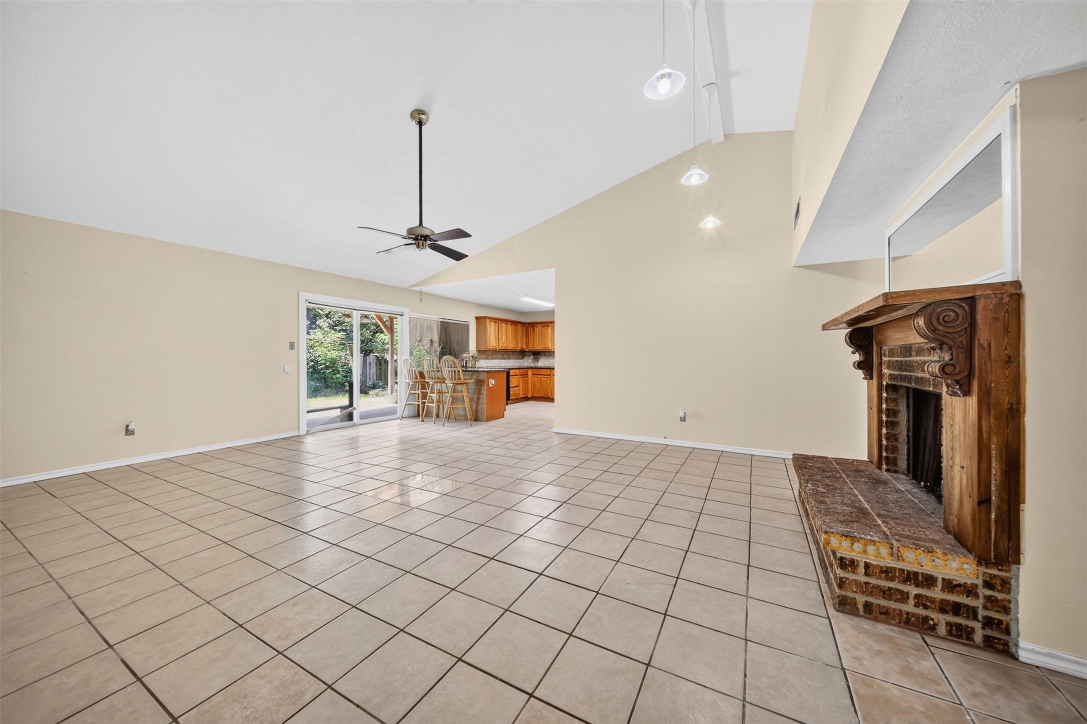 22702 Melham Lane Property Photo 3