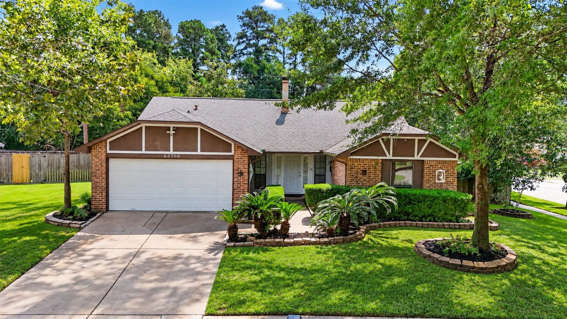 22702 Melham Lane Property Photo 6