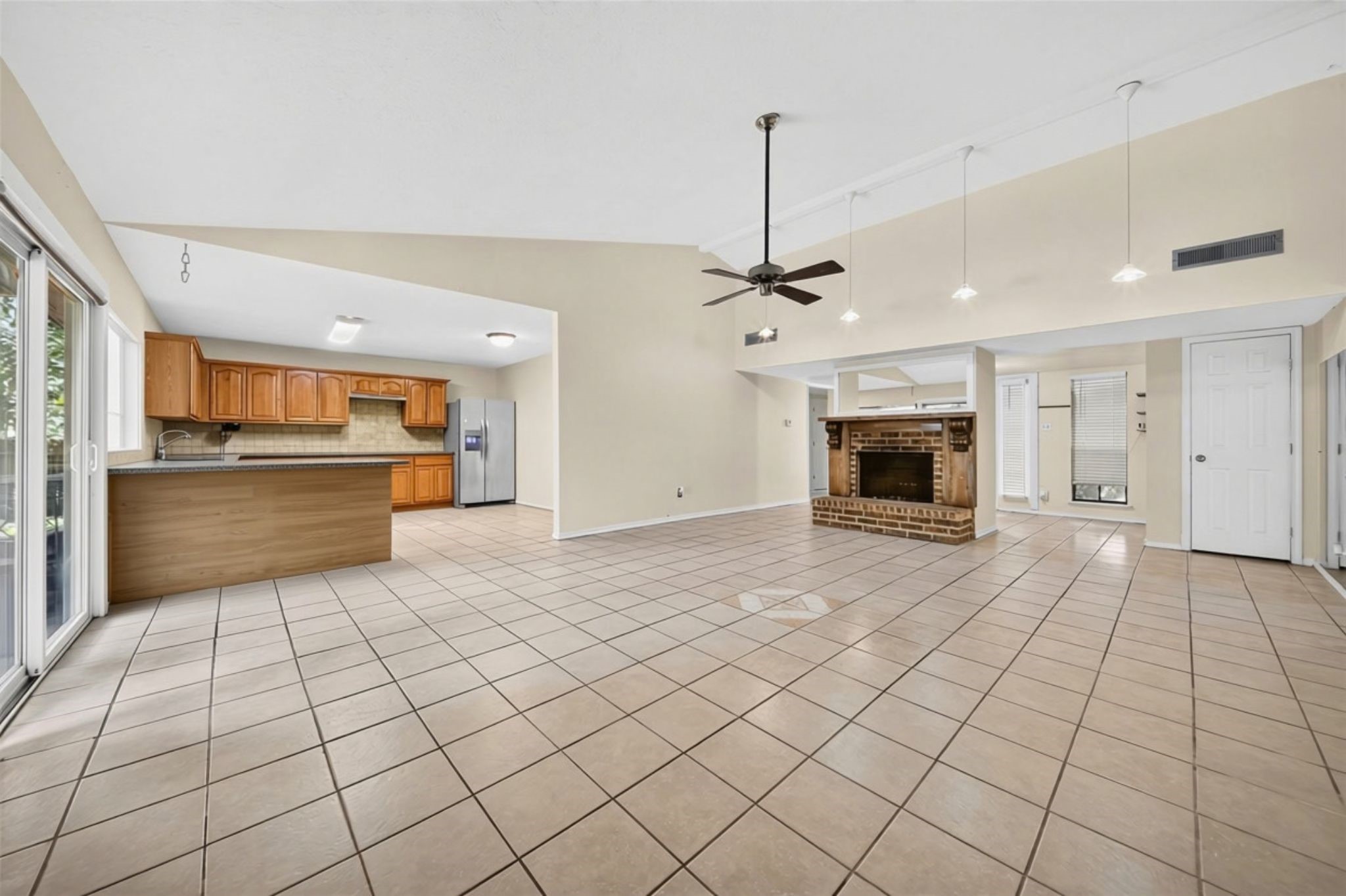 22702 Melham Lane Property Photo 11