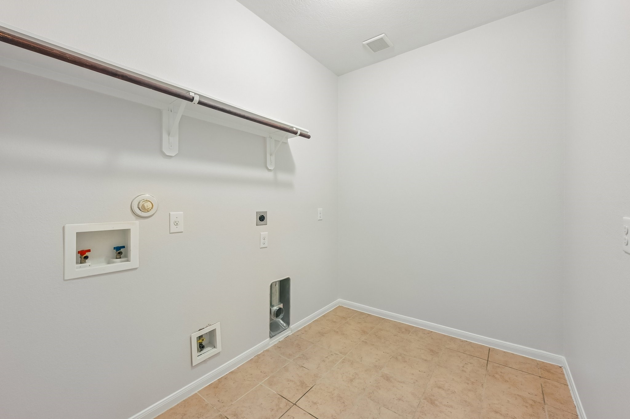 9619 Indian Trl Property Photo 19