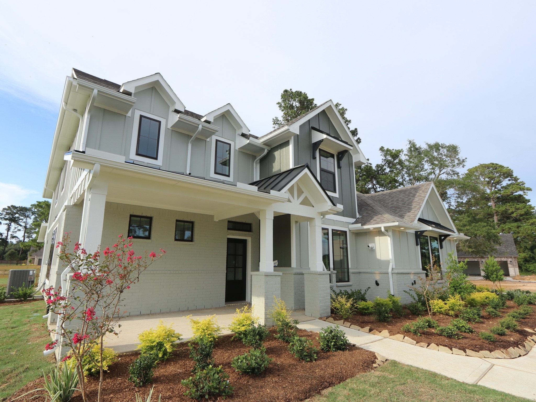21010 Red Arbutus Court Property Photo 8