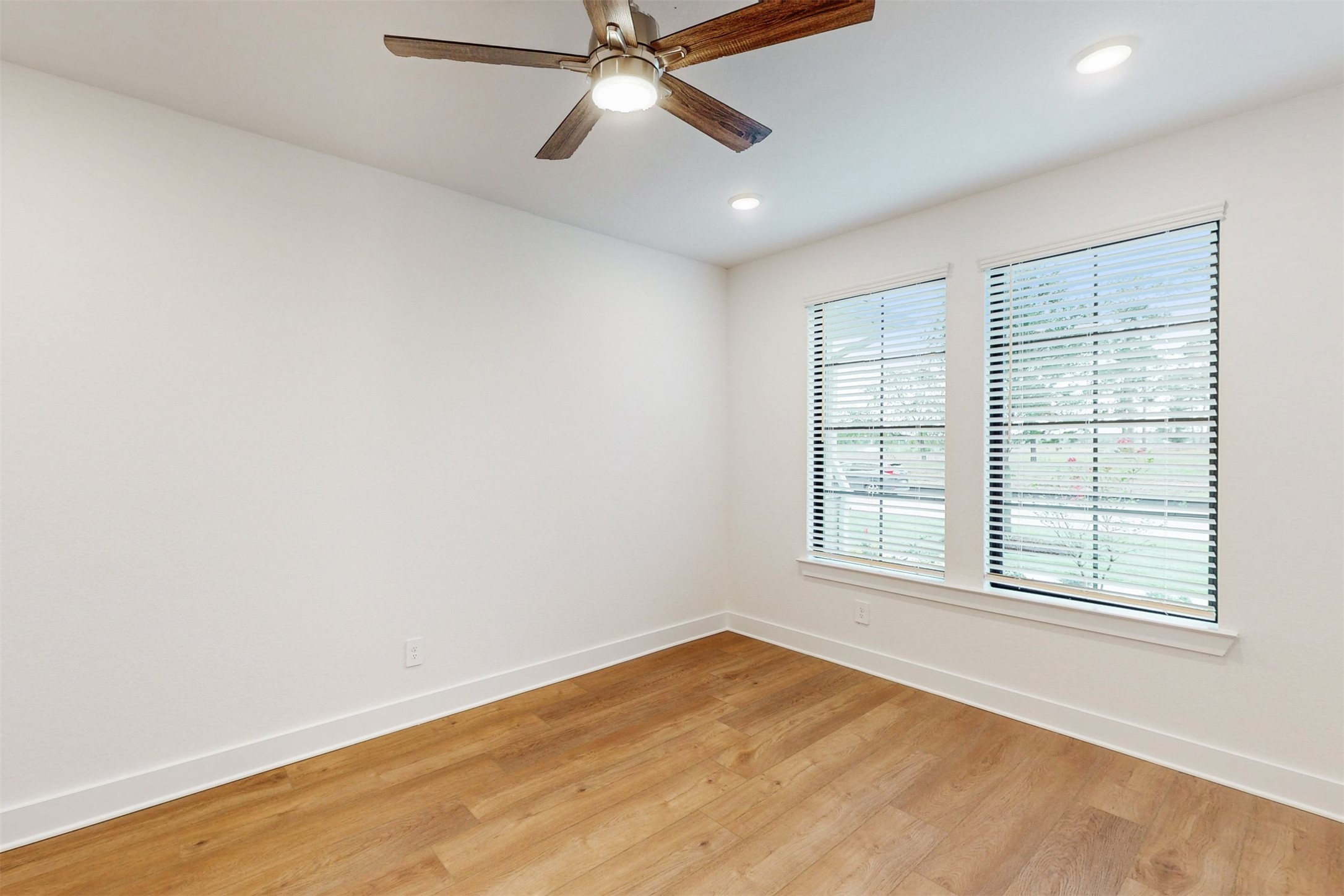 21010 Red Arbutus Court Property Photo 12