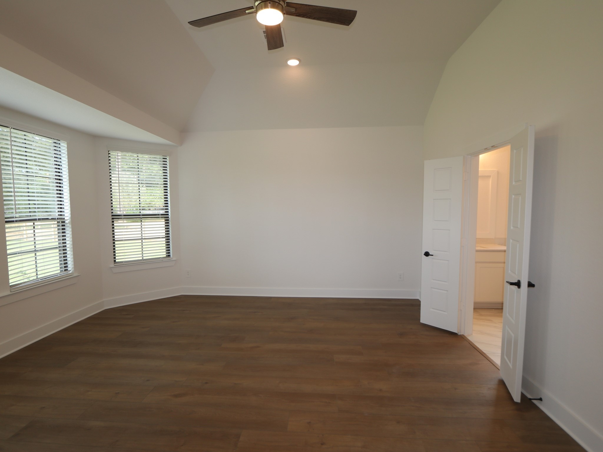 21010 Red Arbutus Court Property Photo 14