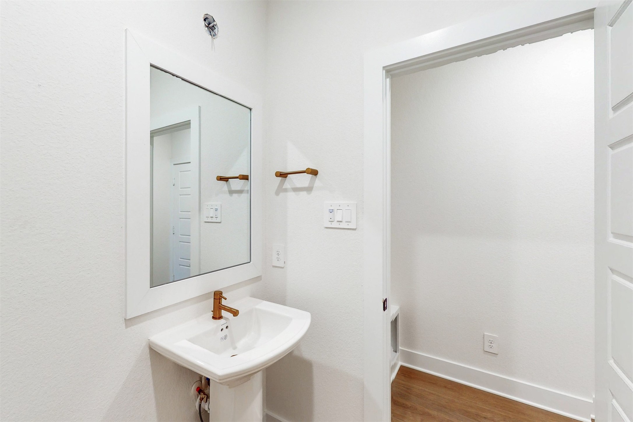 21010 Red Arbutus Court Property Photo 14