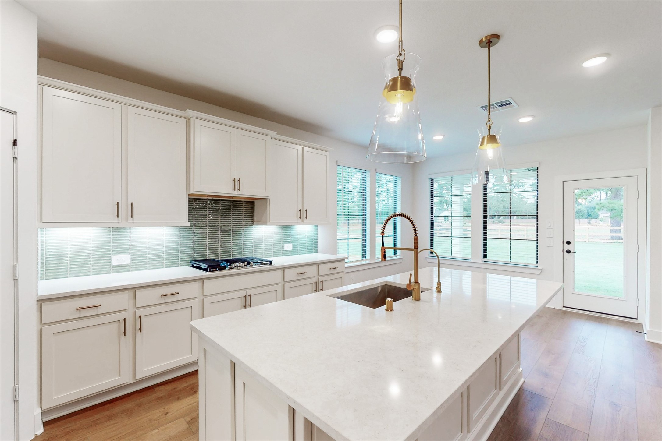 21010 Red Arbutus Court Property Photo 17