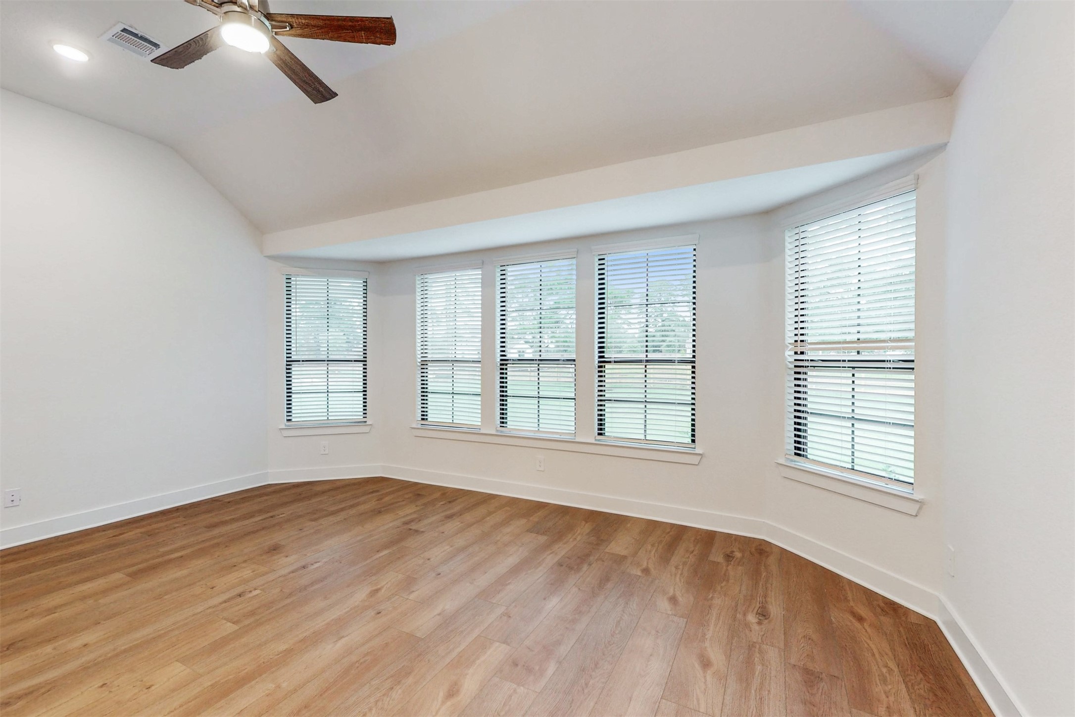 21010 Red Arbutus Court Property Photo 26