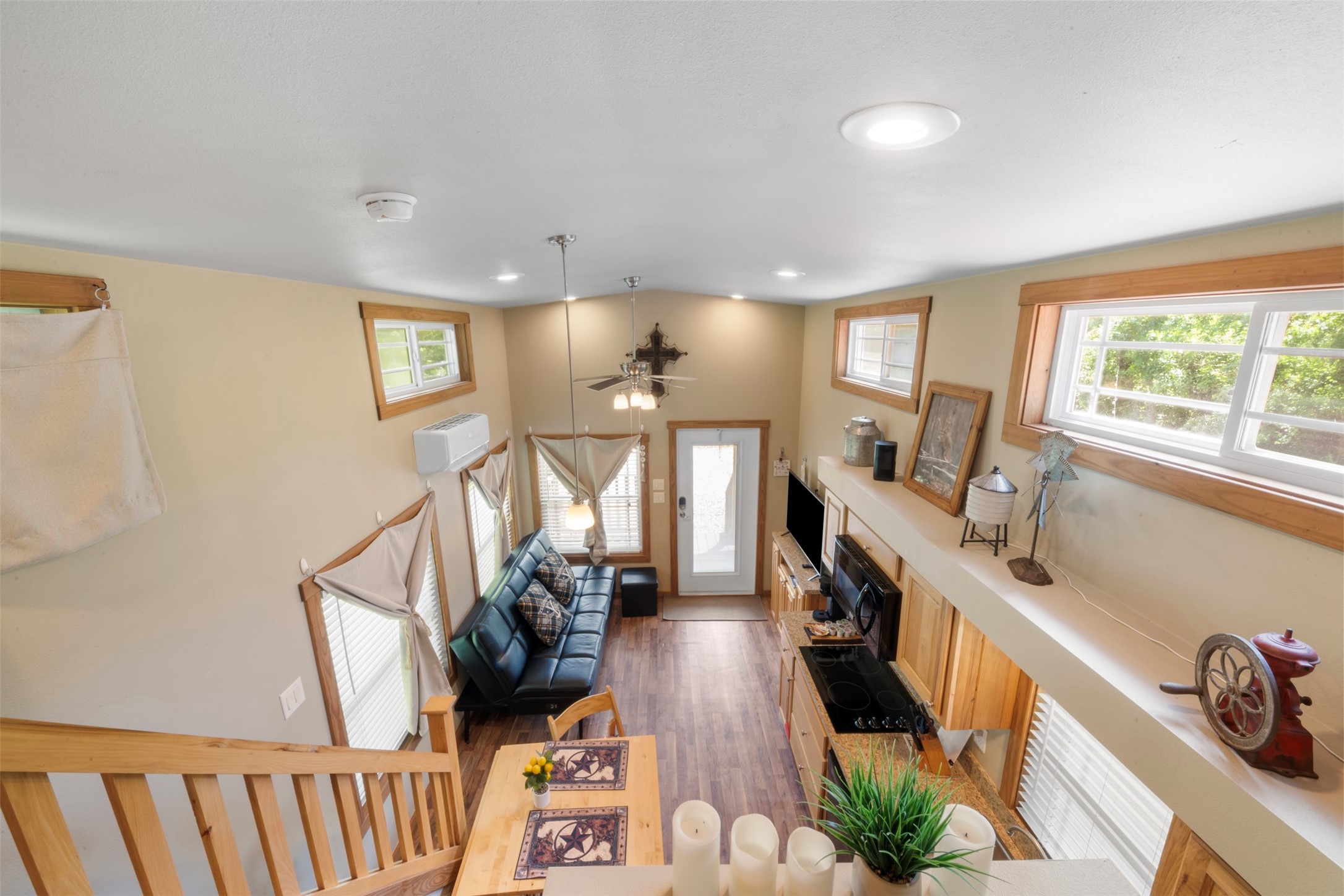 62 Park Court Property Photo 6