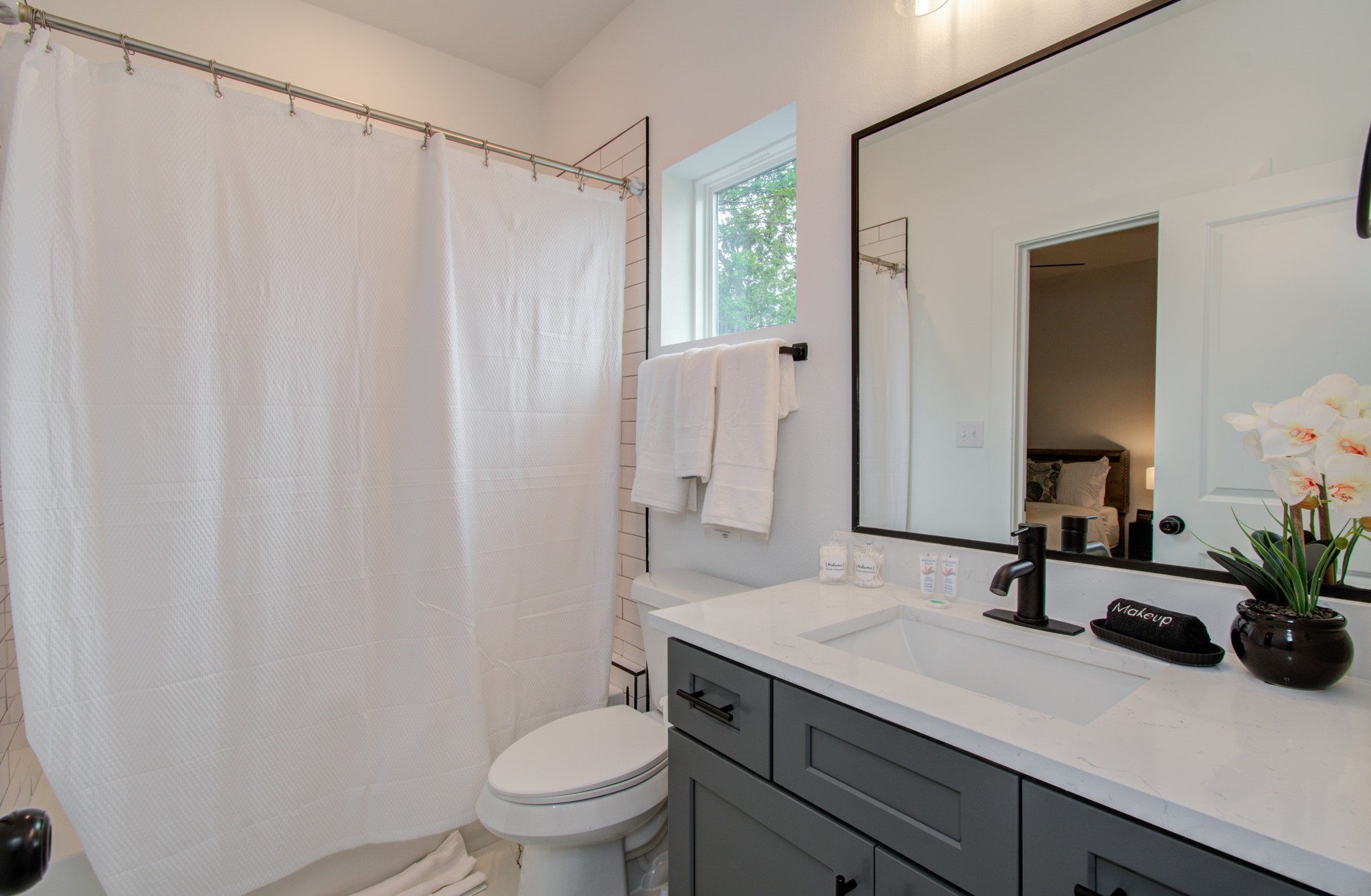 1616 Benson Street Property Photo 20